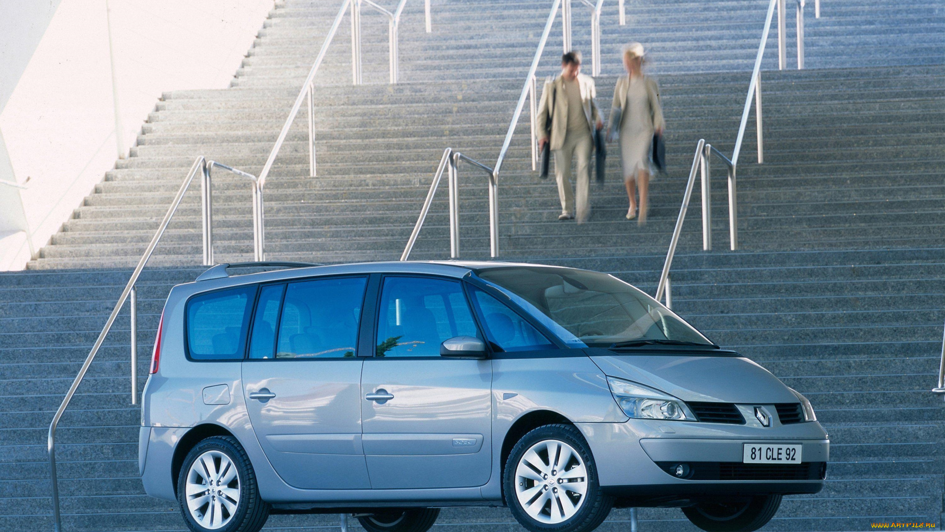 автомобили, renault