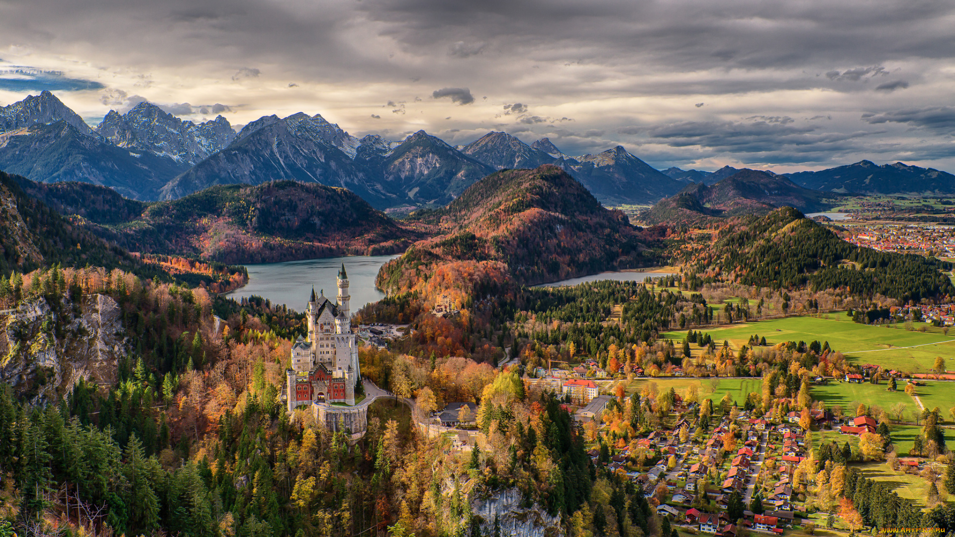 neuschwanstein, castle, города, замок, нойшванштайн, , германия, горы, озеро, поселок, замок
