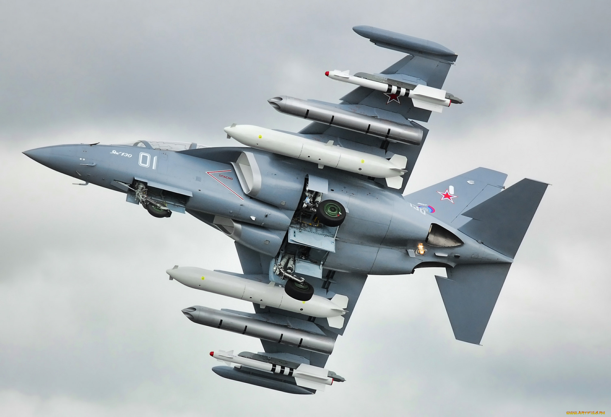 yakovlev, yak-130, авиация, боевые, самолёты, подвеска, вооружение, штурмовик