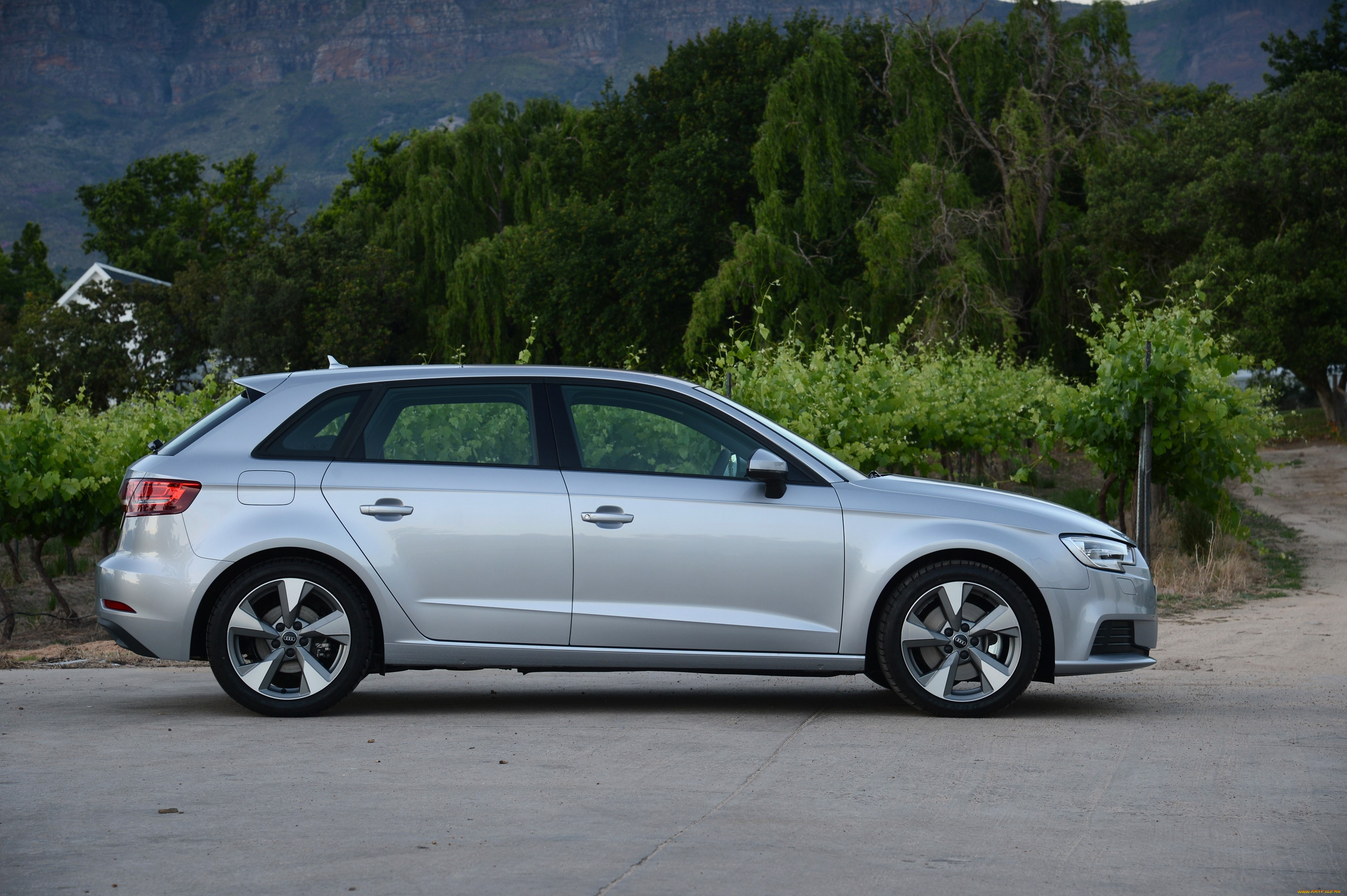 автомобили, audi