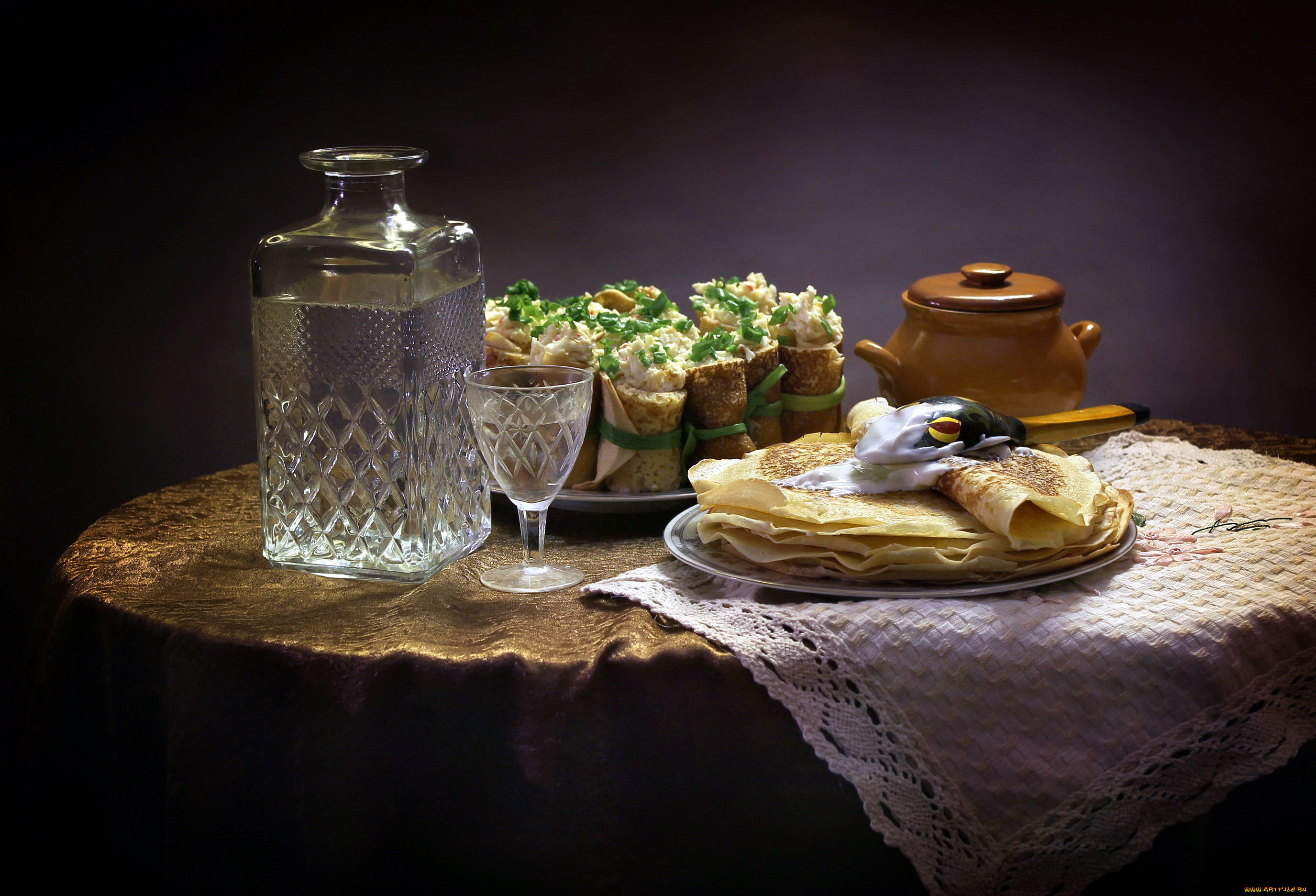 еда, блины, , оладьи, водка, штоф, сметана