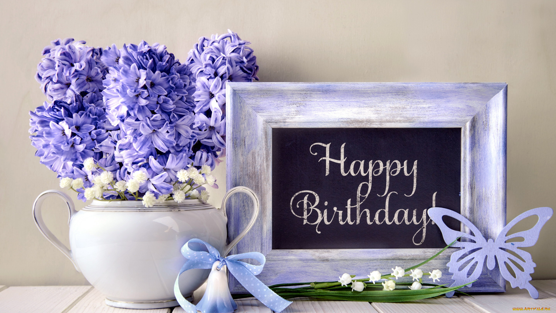 праздничные, день, рождения, надпись, поздравление, бабочки, гиацинты