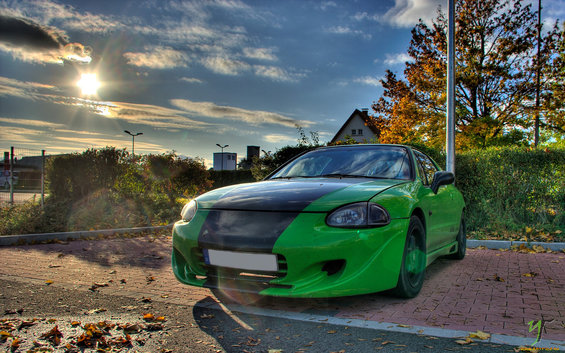 автомобили, honda, зеленый, осень, парковка, листья, деревья, поселок