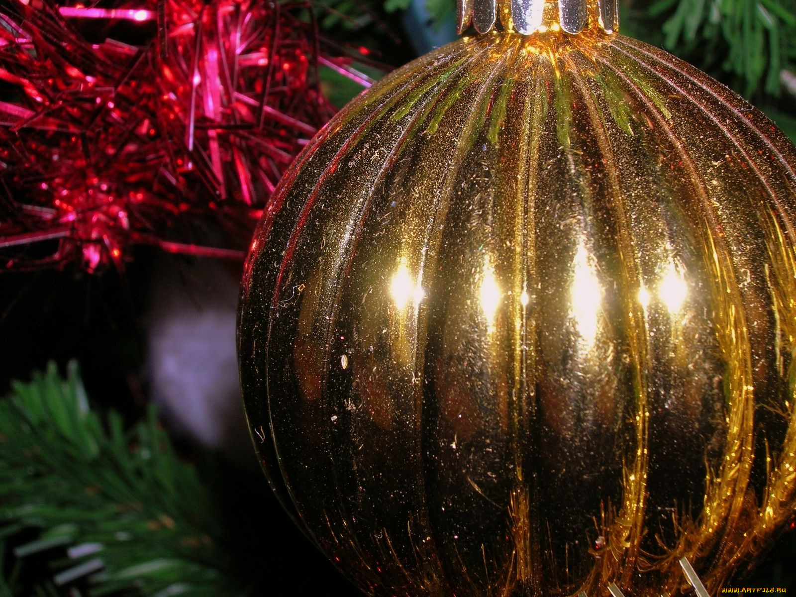 праздничные, шарики