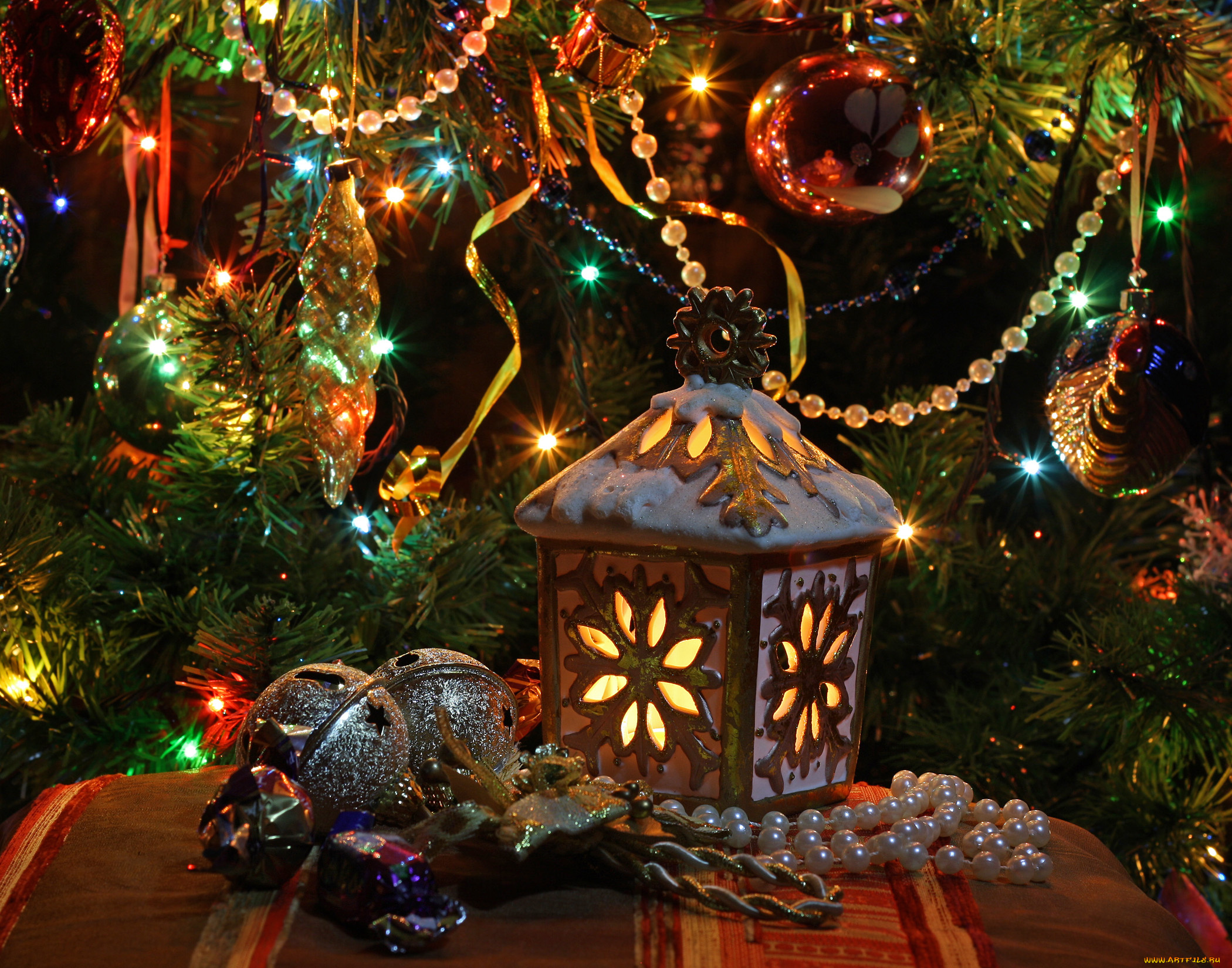 праздничные, украшения, ветки, ель