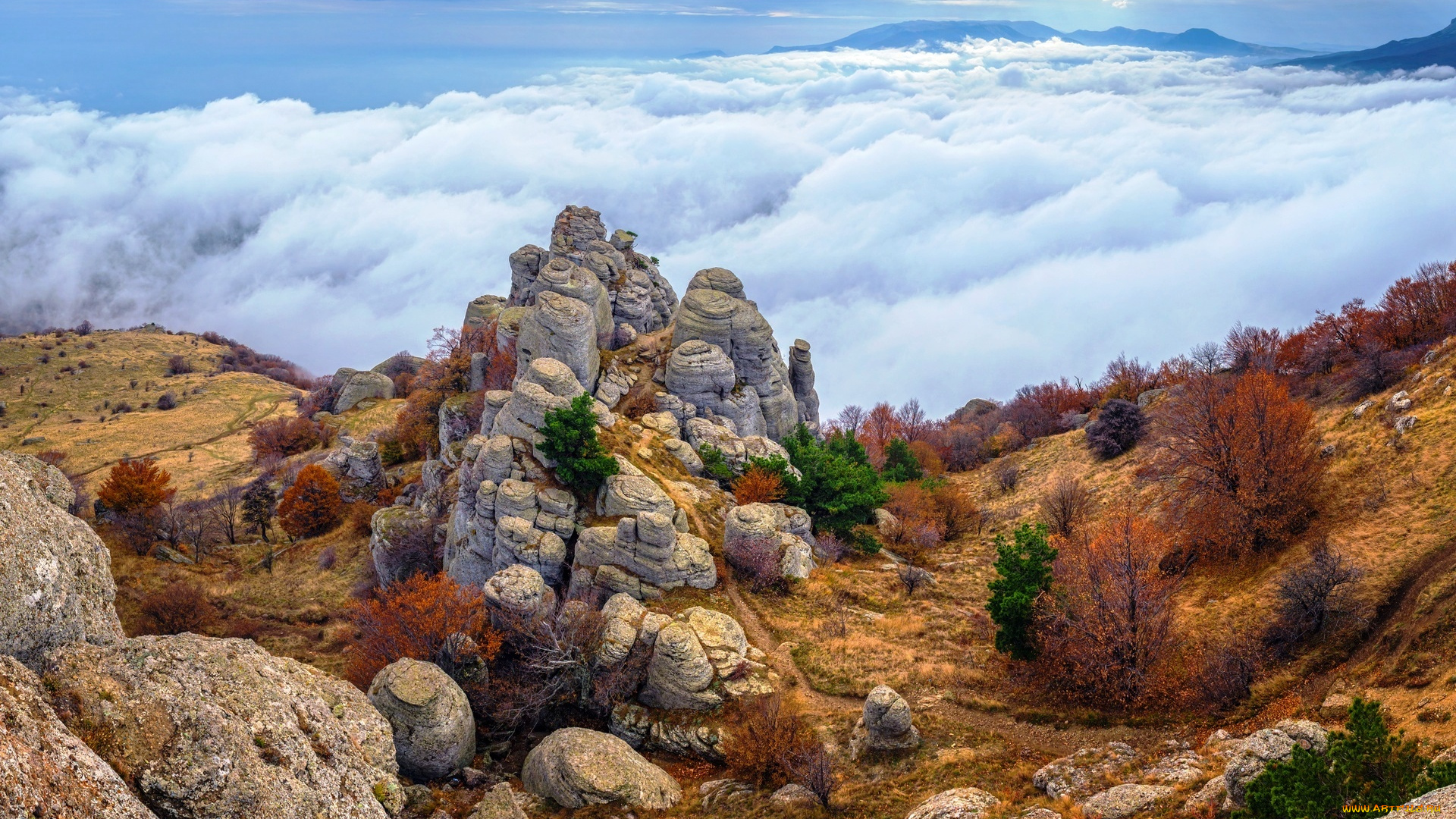 демерджи-яйла, природа, горы, панорама, крым, осень, облака, деревья, камни, скалы