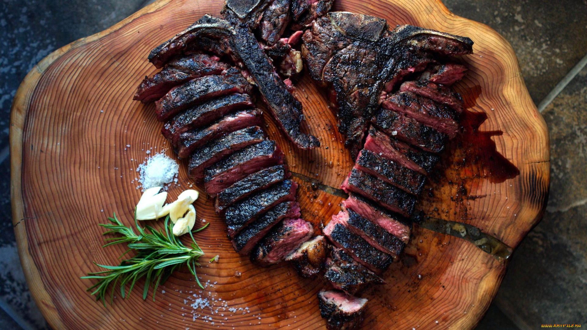 еда, мясные, блюда, стейк, розмарин, чеснок