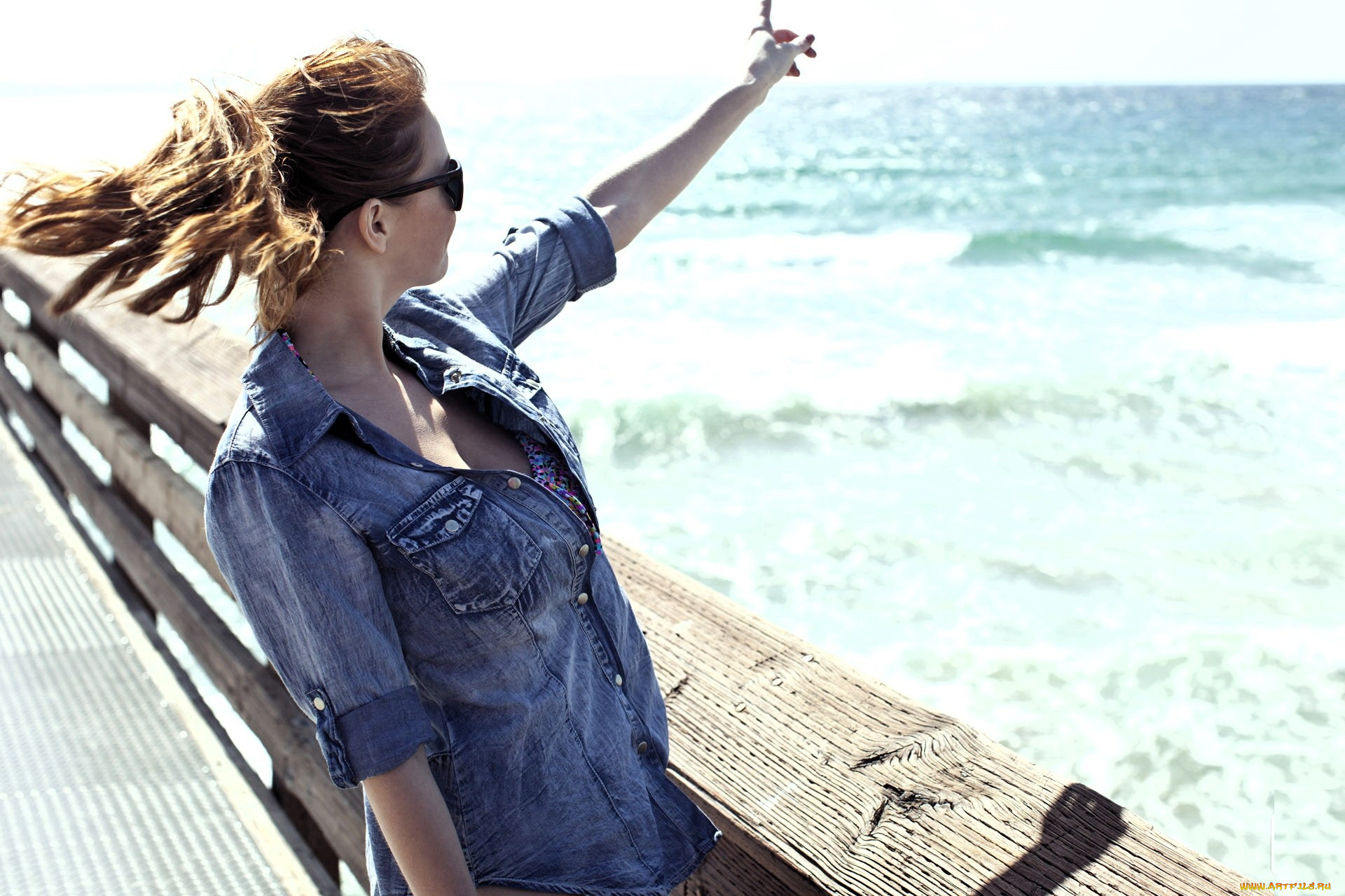 девушки, leanna, decker, рыжая, очки, рубашка, море, пирс