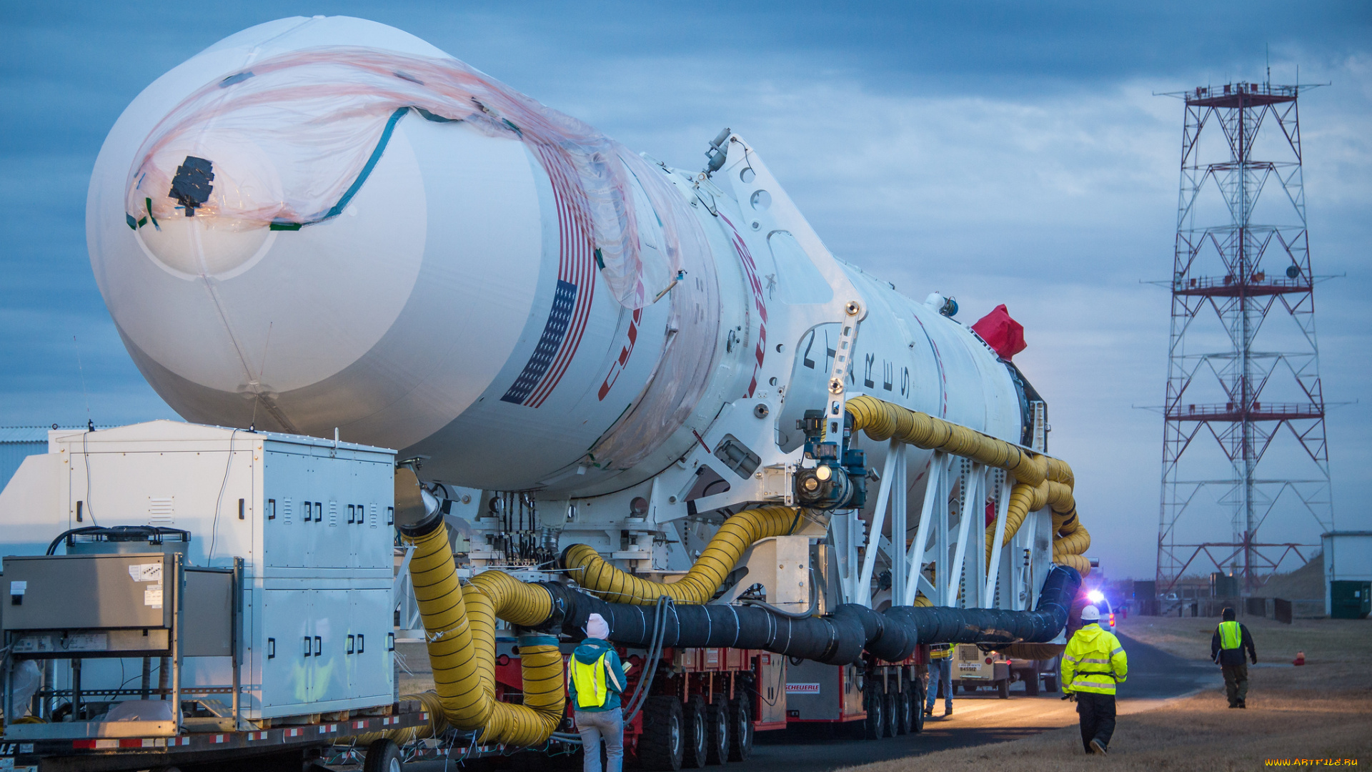 antares, rocket, rollout, космос, космические, корабли, , космические, станции, ракета, транспортировка