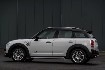 Картинка автомобили mini