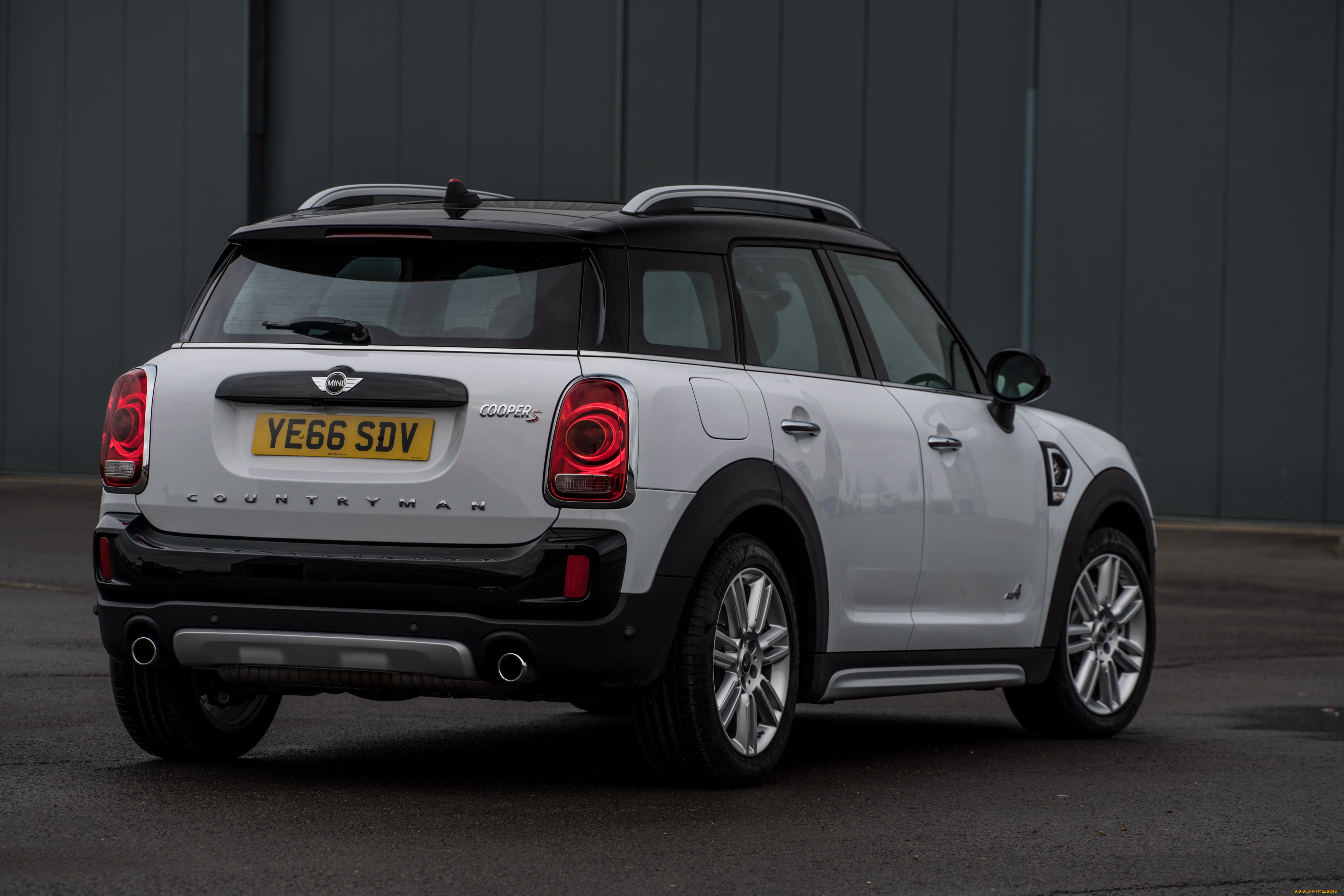 автомобили, mini