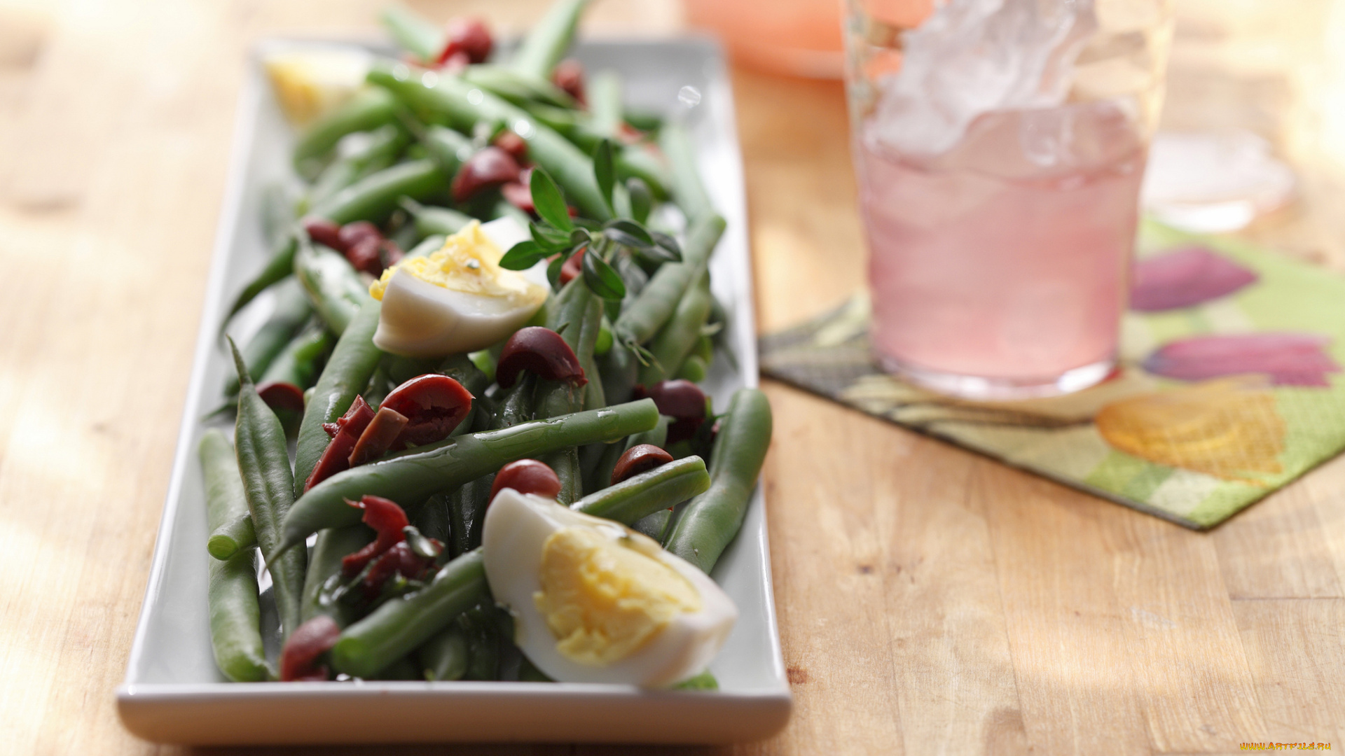 еда, салаты, , закуски, фон, салфетка, стакан, тарелка, салат, закуска, фасоль, яйцо