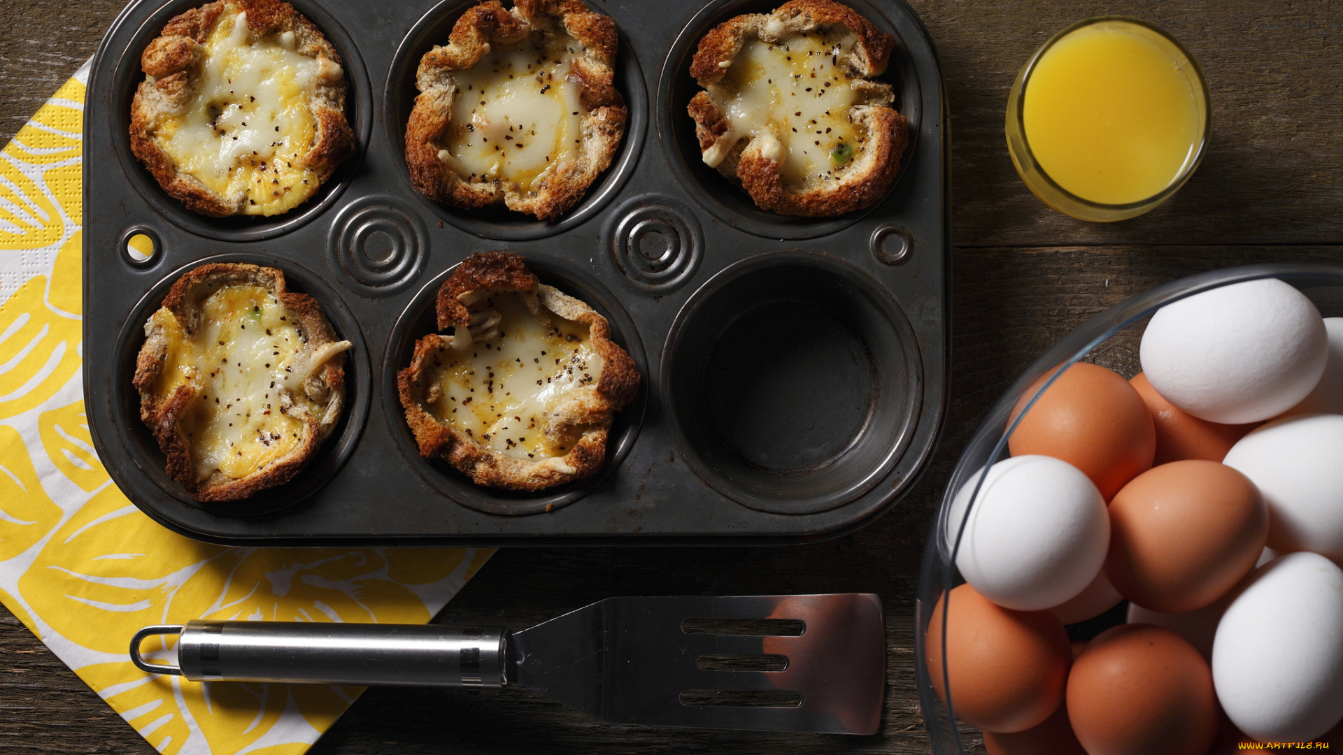 еда, вторые, блюда, булочки, начиненные, яйцами, яйца, сок, лопатка, форма, для, запекания, салфетка, фон