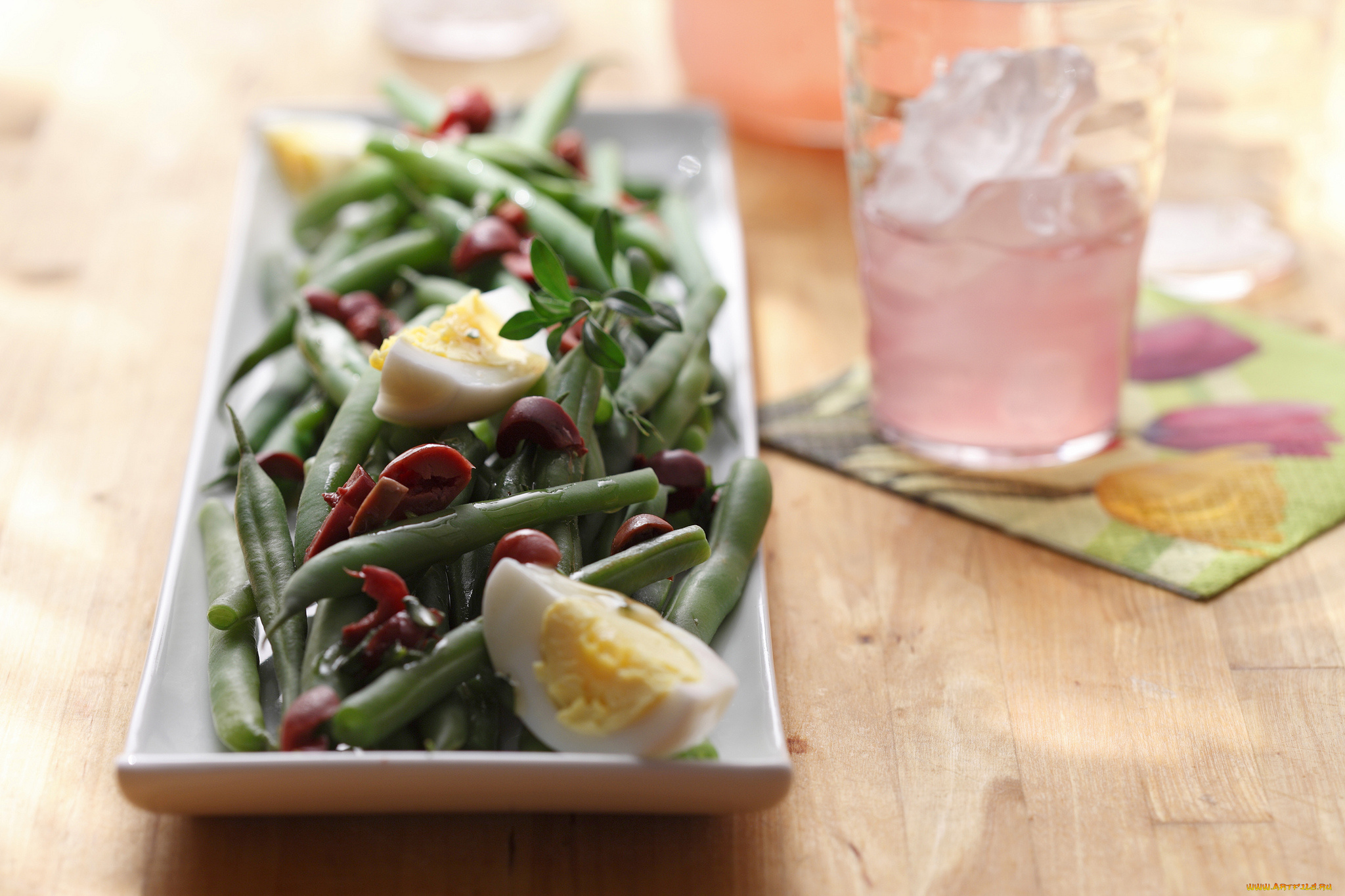 еда, салаты, , закуски, фон, салфетка, стакан, тарелка, салат, закуска, фасоль, яйцо