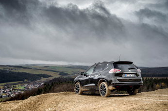 Картинка автомобили nissan datsun