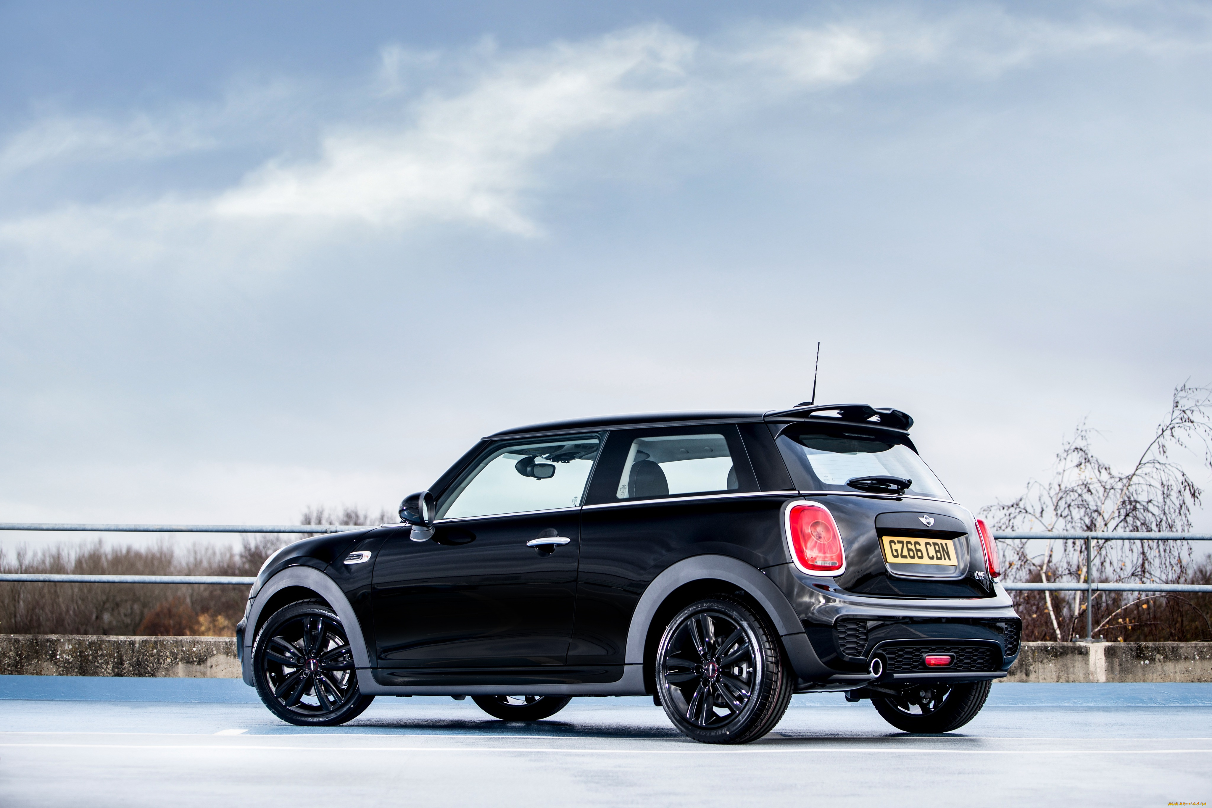 автомобили, mini