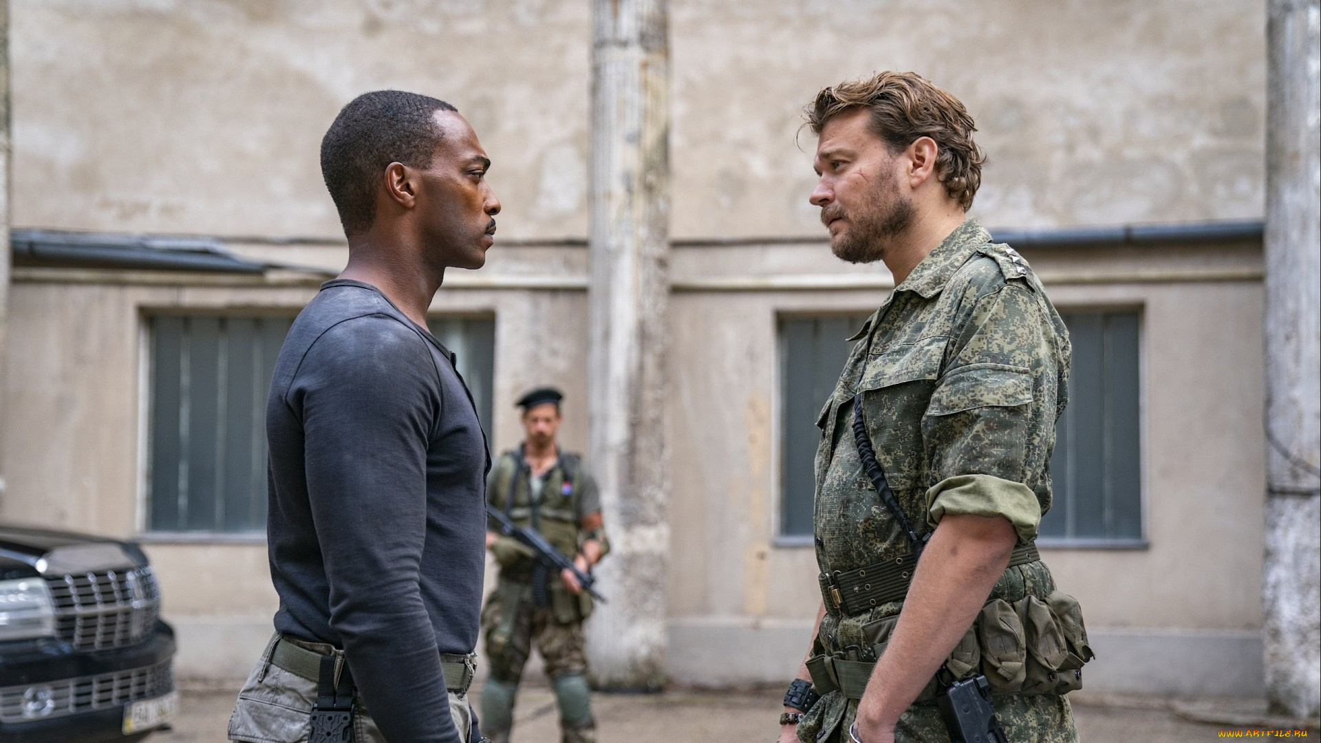 outside, the, wire, , , 2021, , кино, фильмы, outside, the, wire, смертельная, зона, кадры, из, фильма, фантастика, боевик, anthony, mackie, henry, garrett