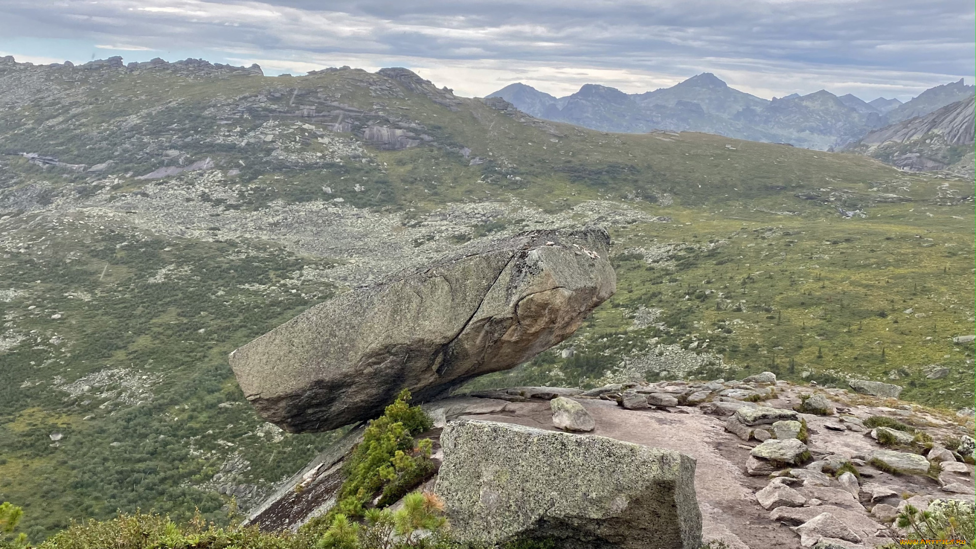 природа, камни, , минералы, висячий, камень, сердце, спящего, саяна, eргаки, красноярский, край, цепь, скал, фигура, человека, макс, келлер, tereheadaega