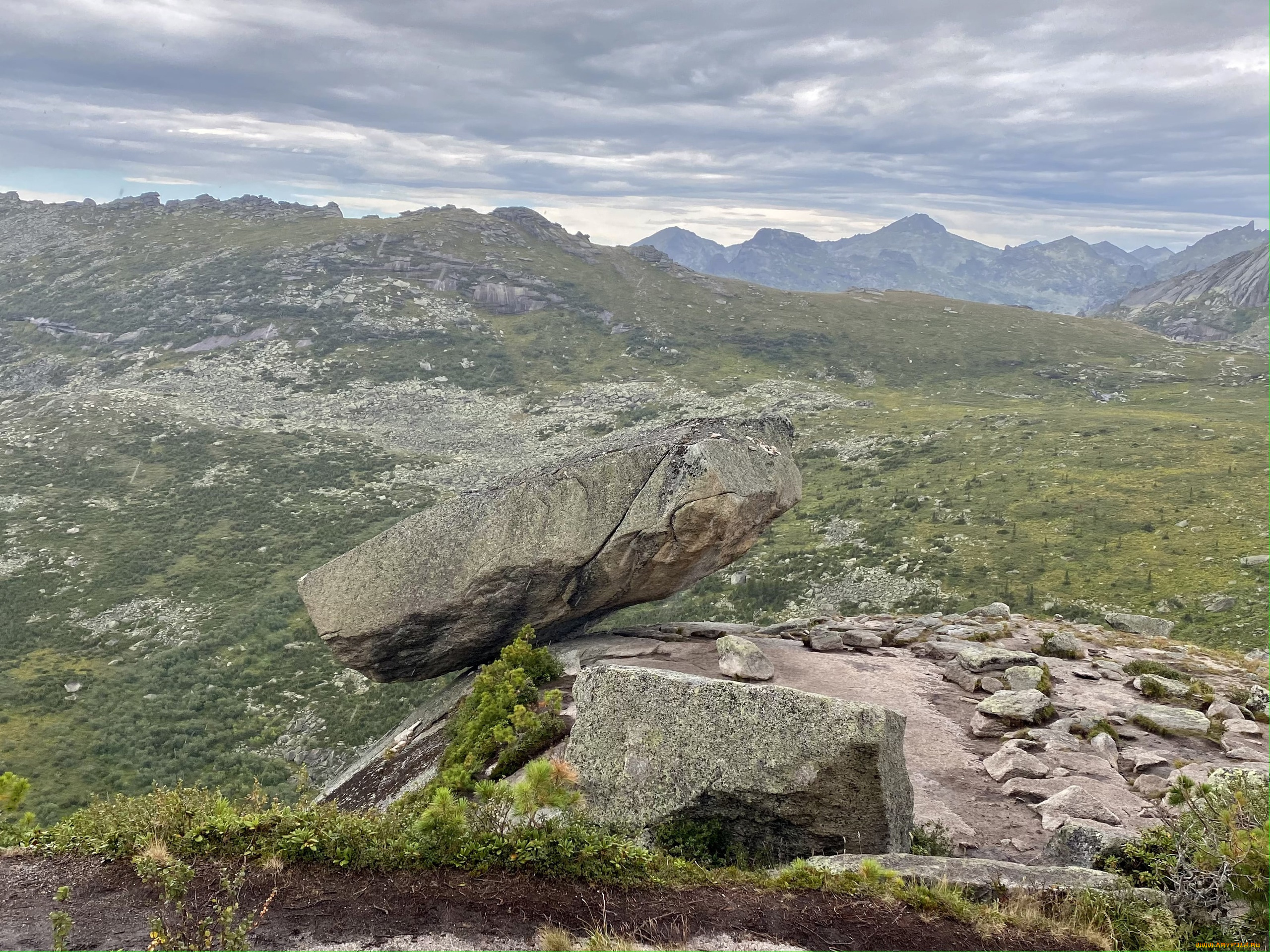 природа, камни, , минералы, висячий, камень, сердце, спящего, саяна, eргаки, красноярский, край, цепь, скал, фигура, человека, макс, келлер, tereheadaega