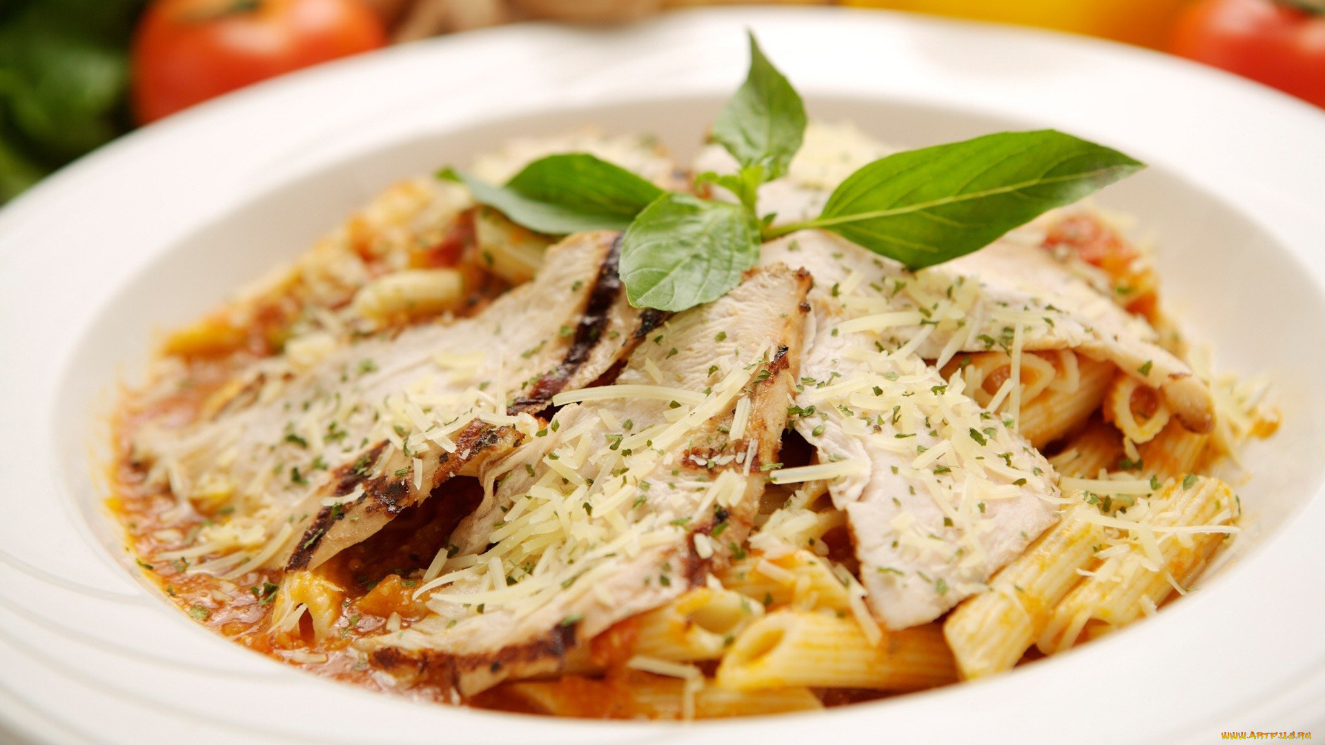 еда, вторые, блюда, макароны, мясо, сыр, базилик
