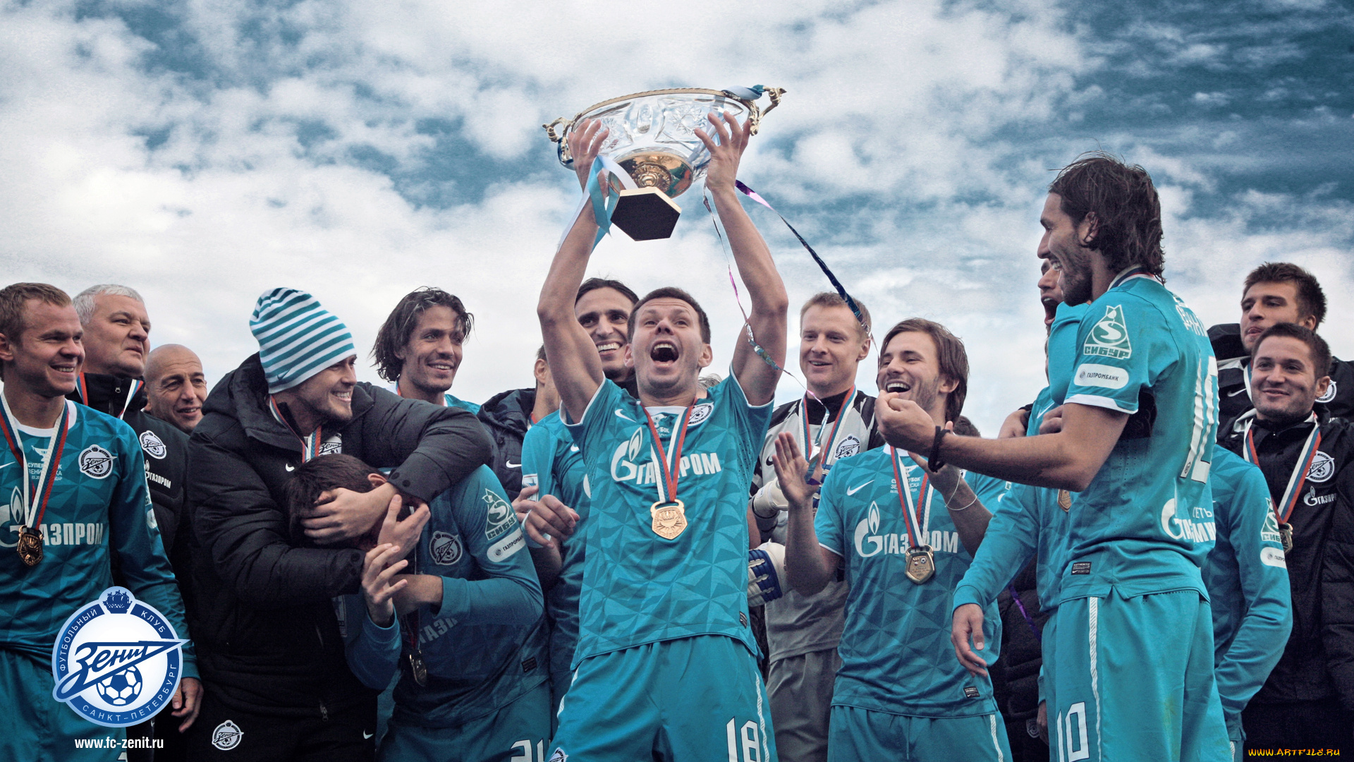 спорт, футбол, кубок, команда, хусти, чаша, зенит, мейра, кержаков, данни, зырянов, суперкубок, алвеш