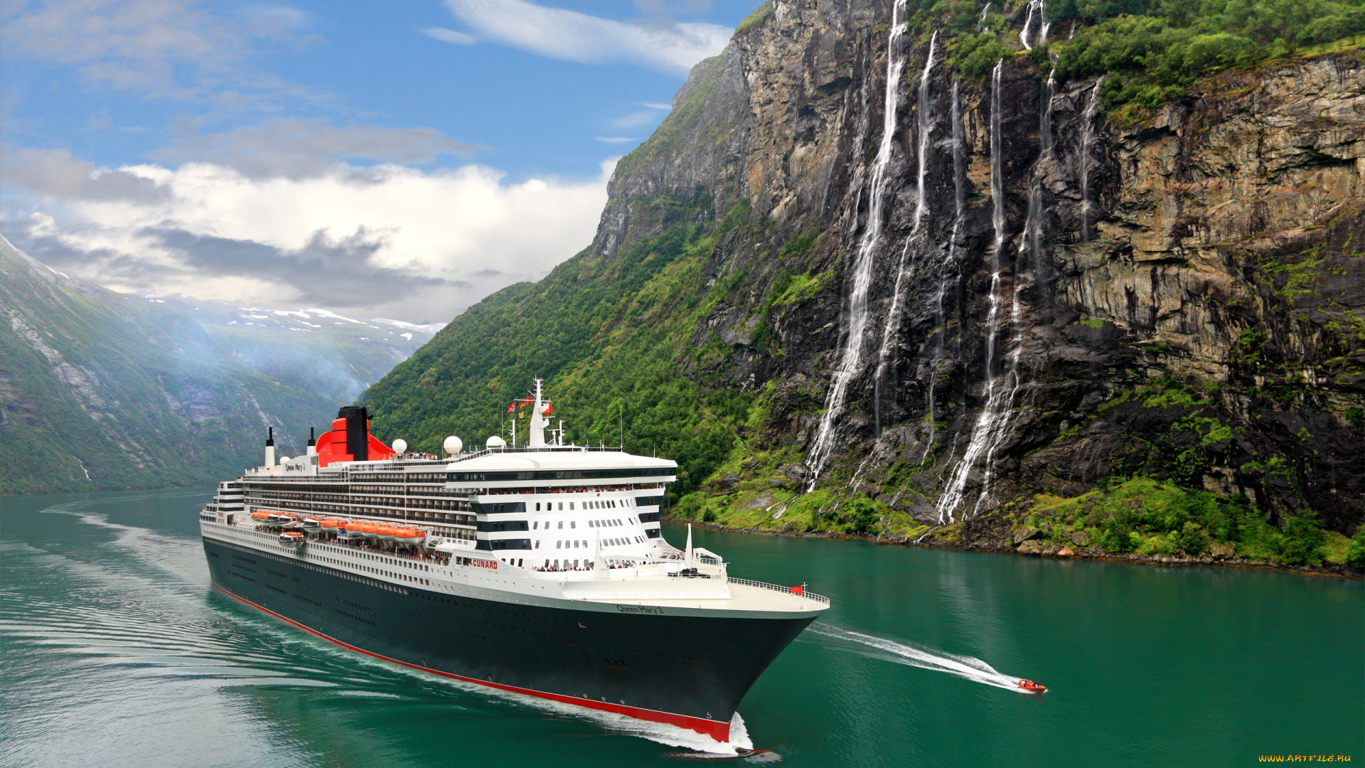 корабли, лайнеры