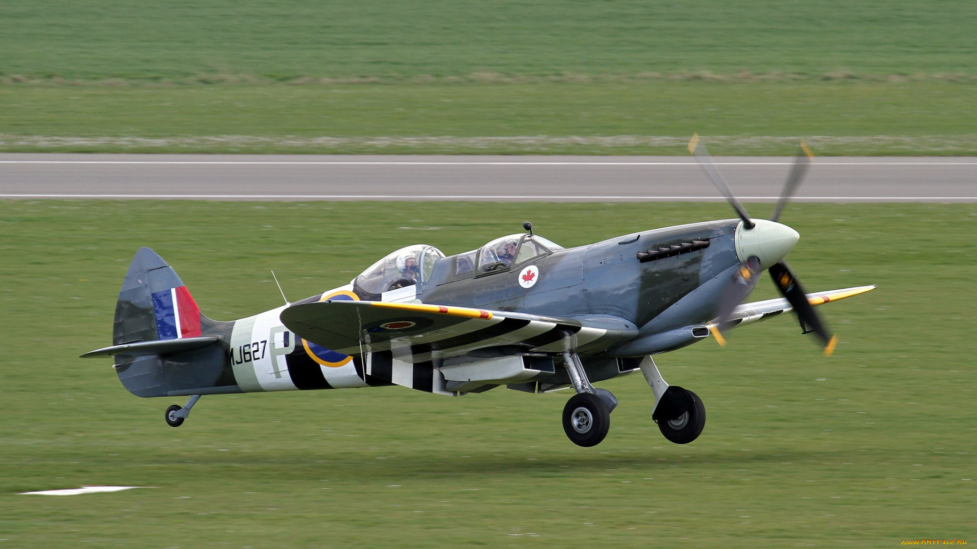 spitfire, tr, авиация, боевые, самолёты, поле, самолёт