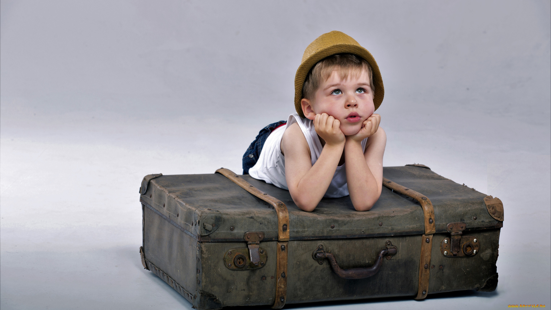 разное, дети, мальчик, шляпа, чемодан