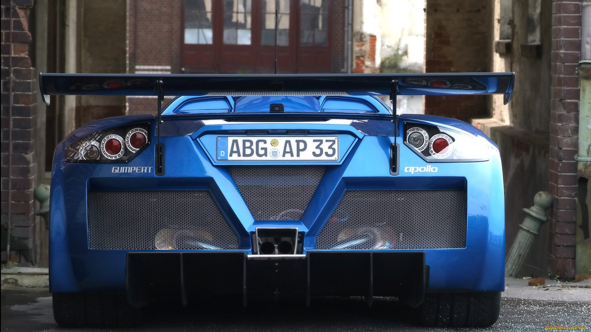 автомобили, gumpert