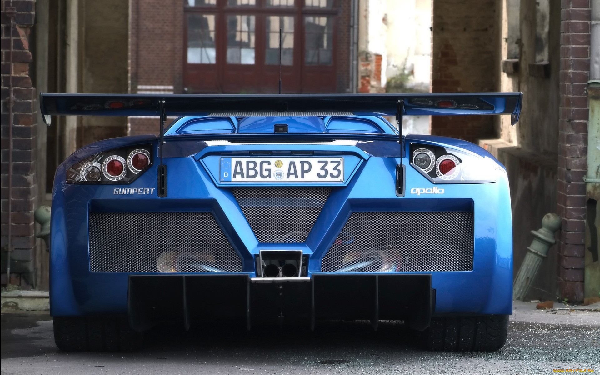 автомобили, gumpert