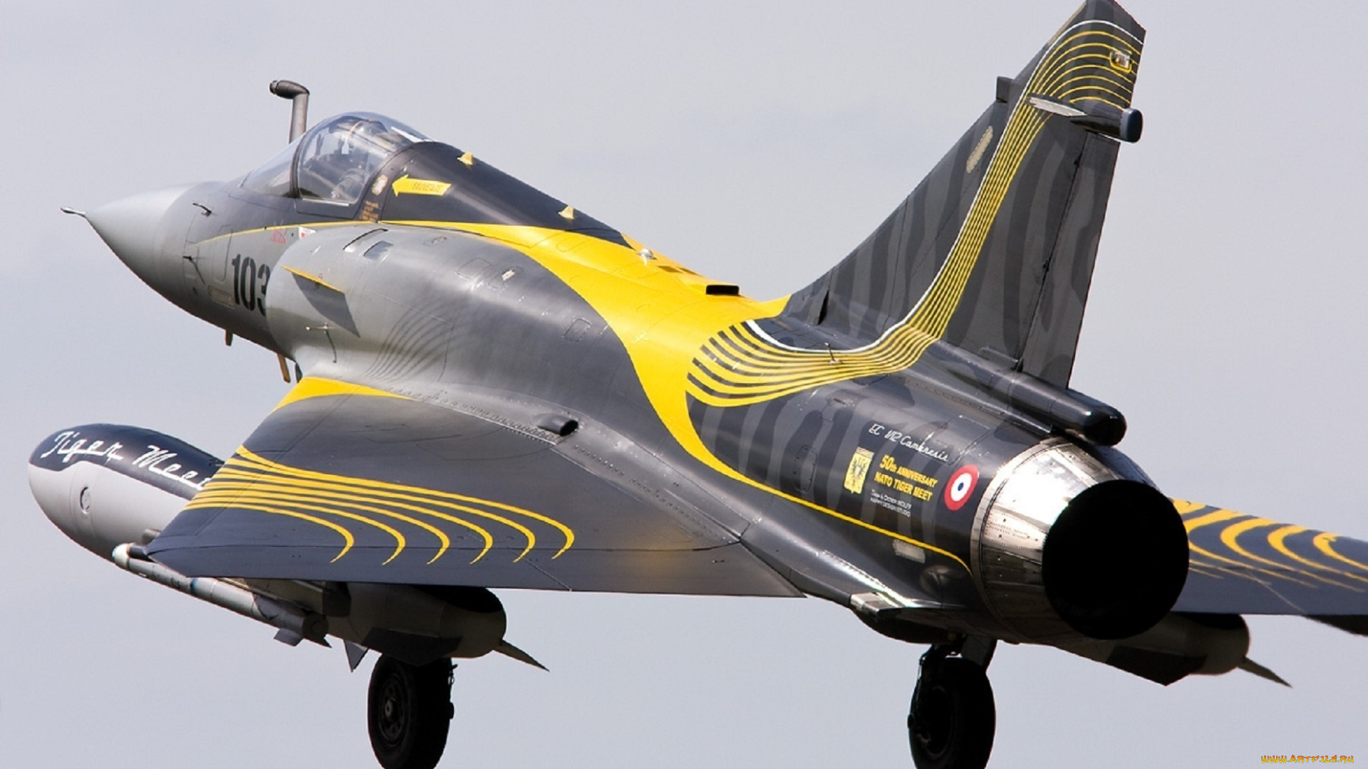 mirage, 2000c, авиация, боевые, самолёты, полет, баки, истребитель