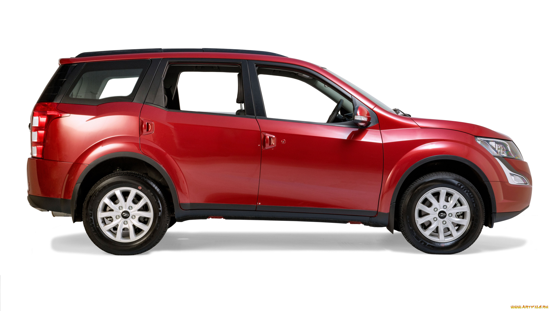 автомобили, mahindra, 2015г, xuv500