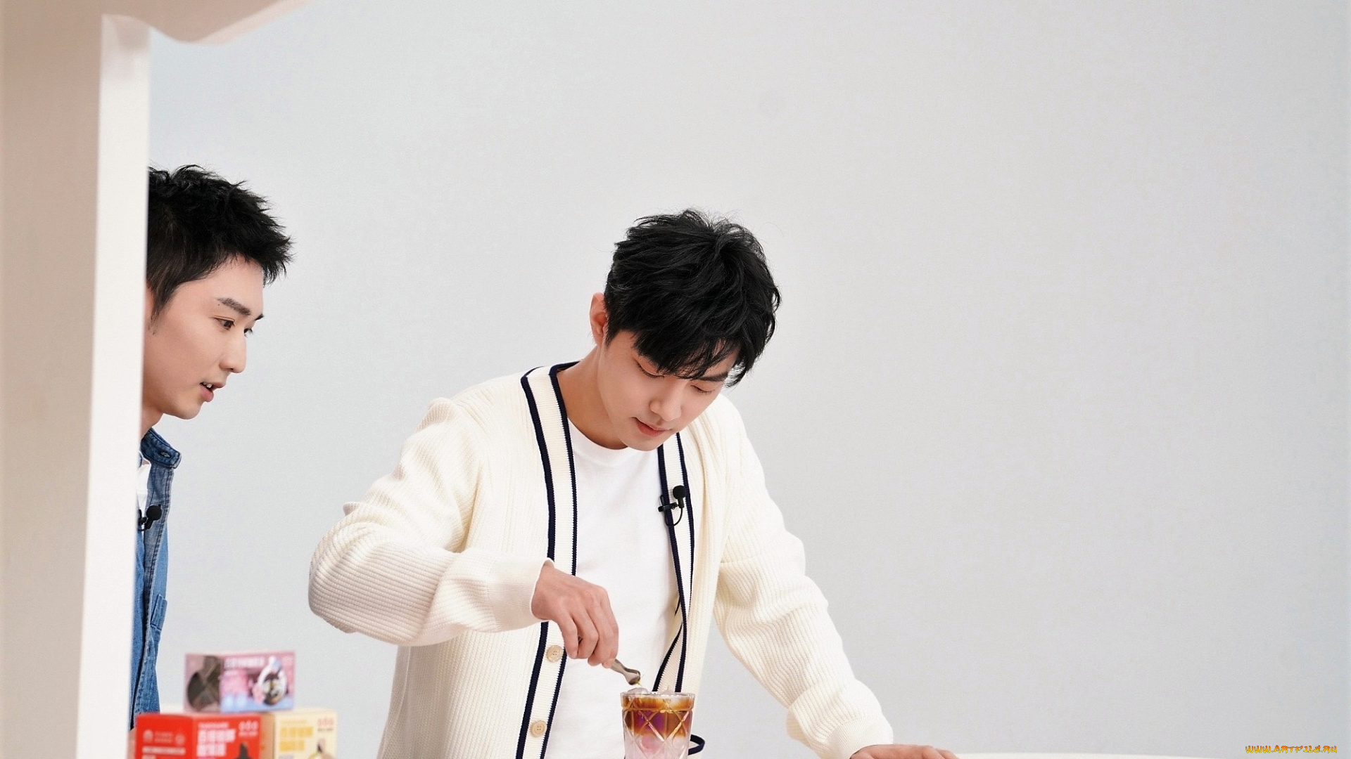 разное, знаменитости, сяо, чжань, напитки