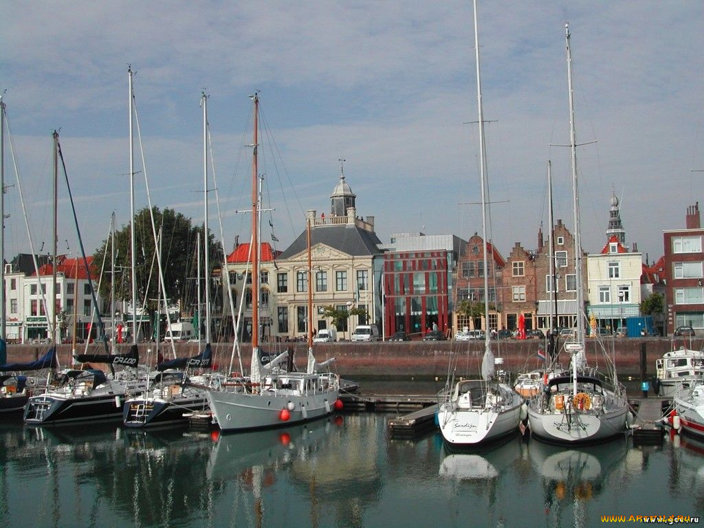 корабли, порты, причалы