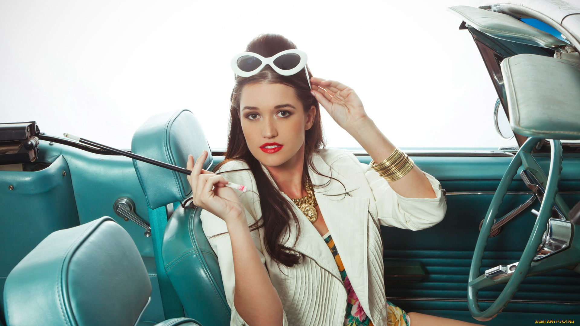 Jade, Elizabeth, девушки