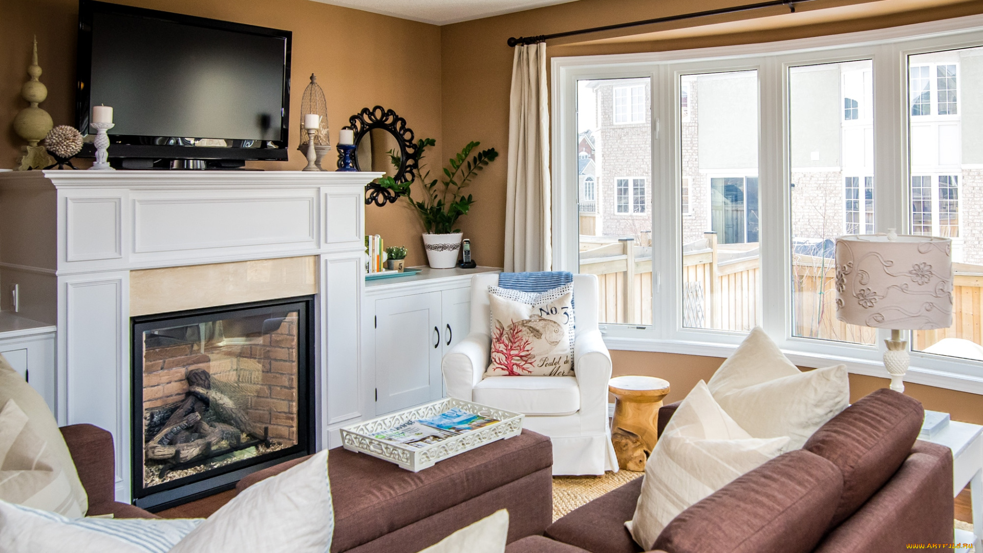 интерьер, гостиная, камин, окно, диван, кресло, телевизор
