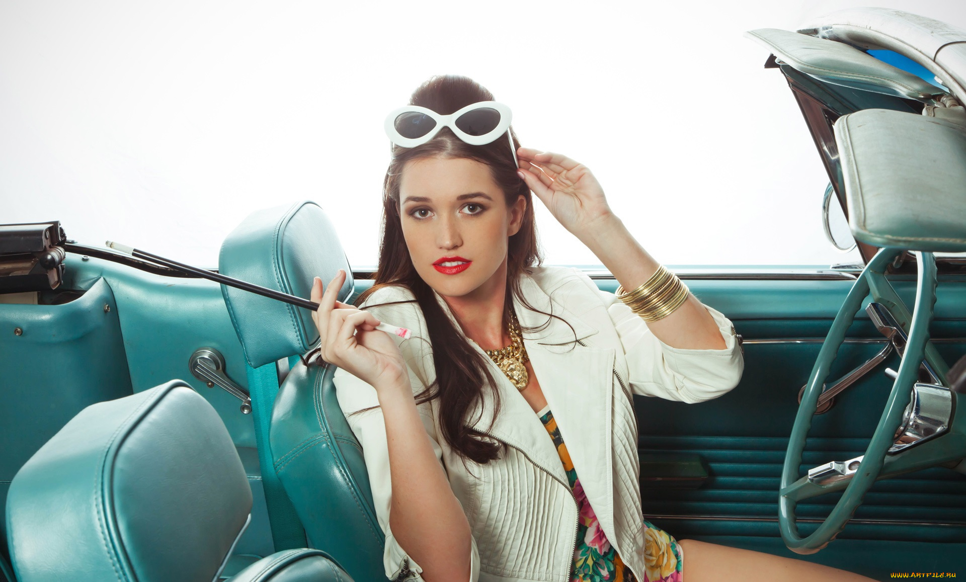 Jade, Elizabeth, девушки