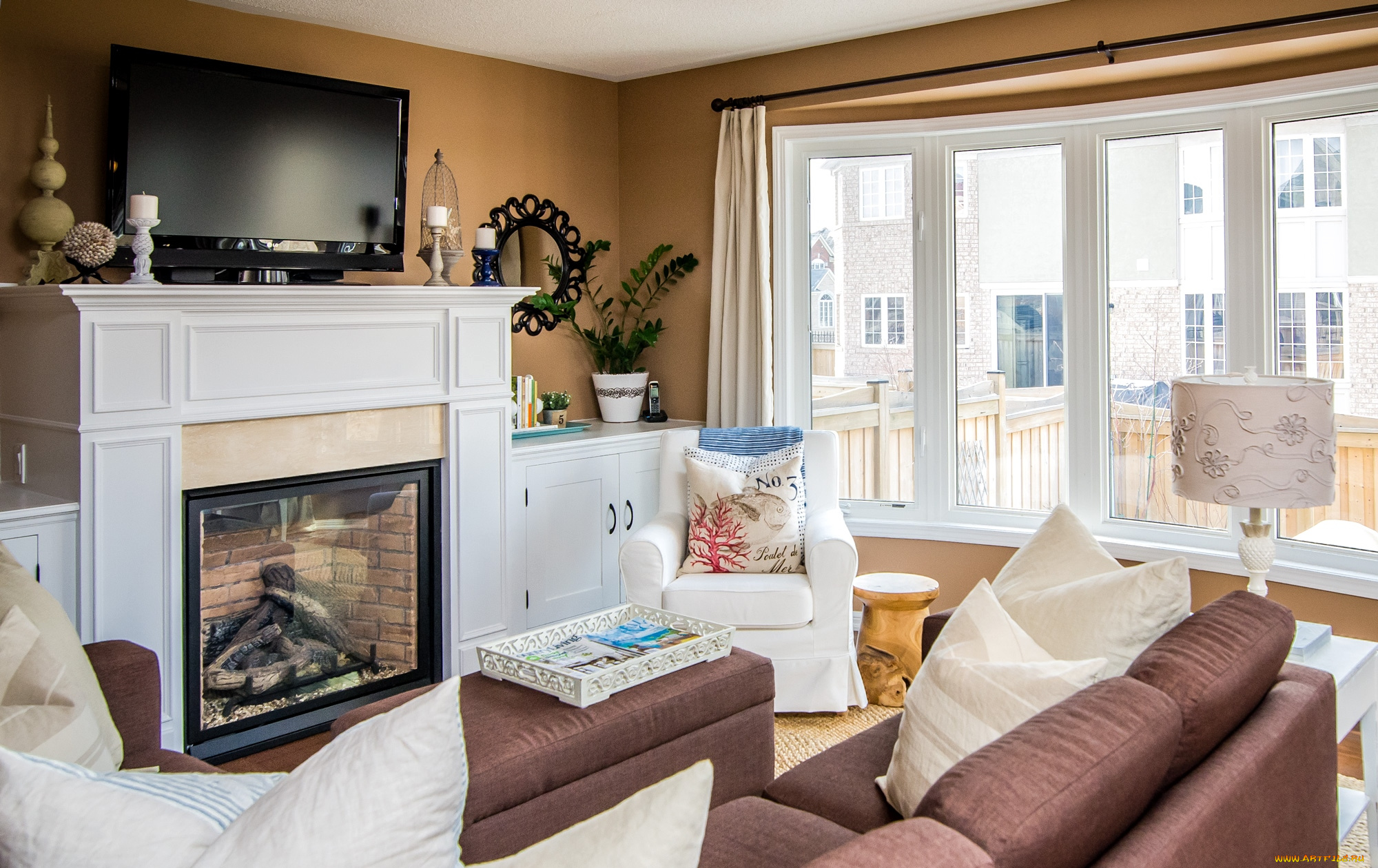 интерьер, гостиная, камин, окно, диван, кресло, телевизор