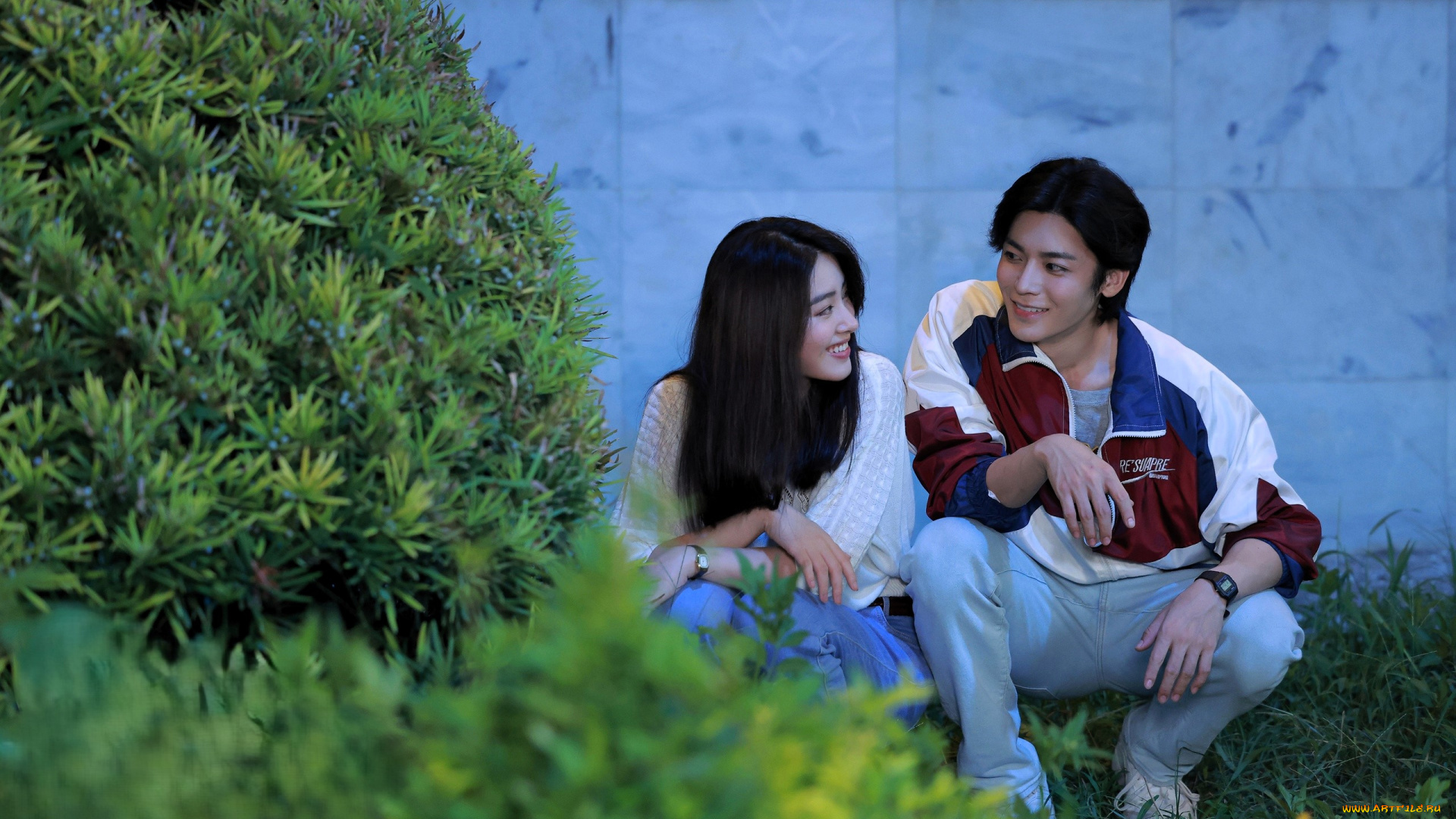 кино, фильмы, young, babylon, парень, девушка, кусты