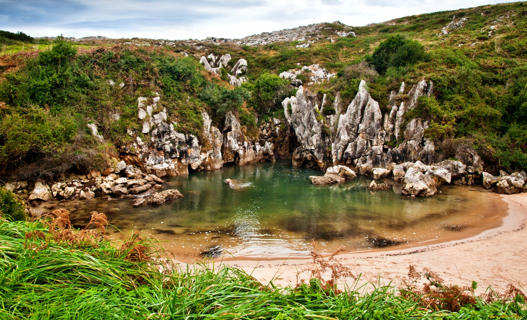 природа, реки, озера, трава, камни, озеро, впадина, поле