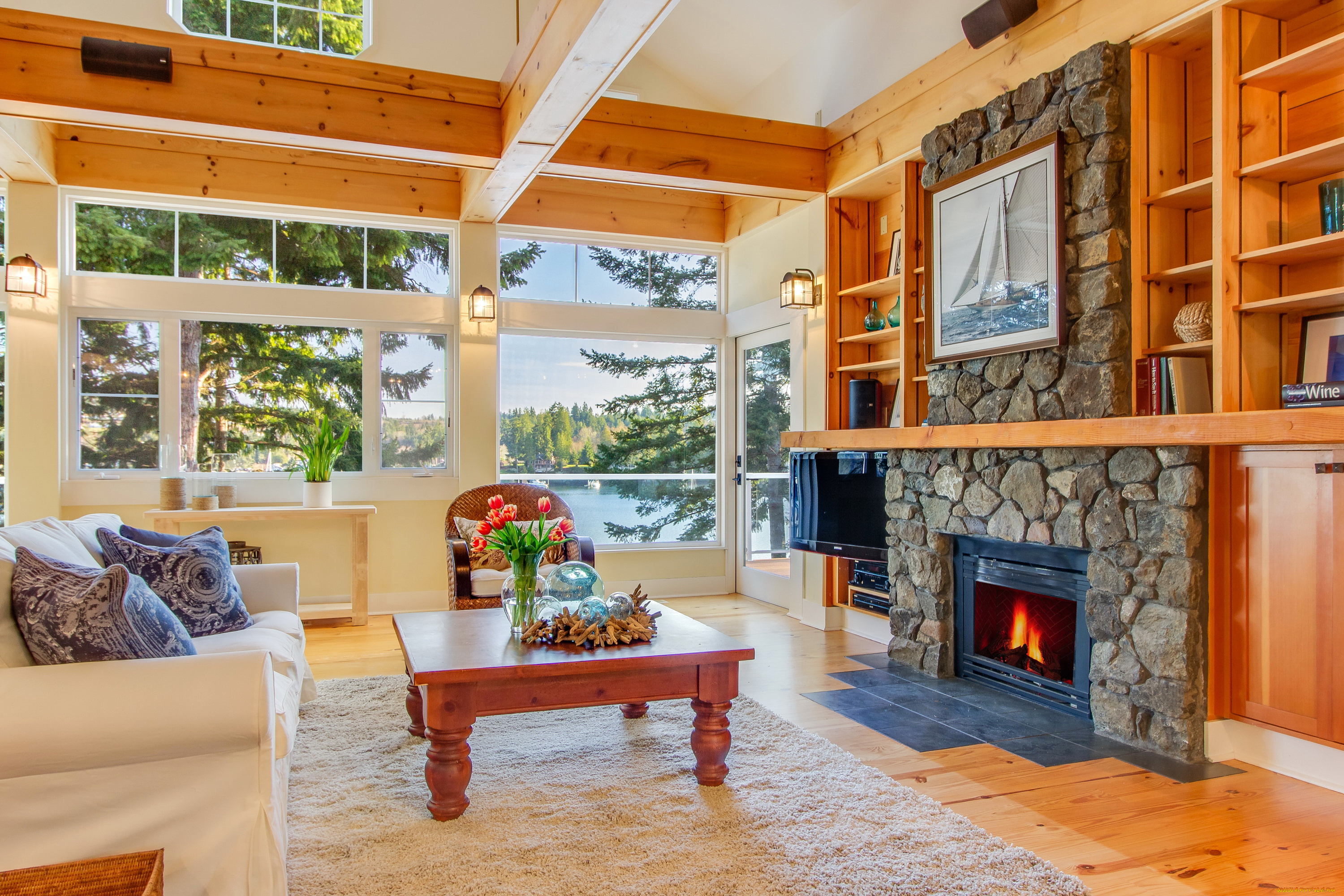 интерьер, гостиная, цветы, стол, диван, камин, дизайн