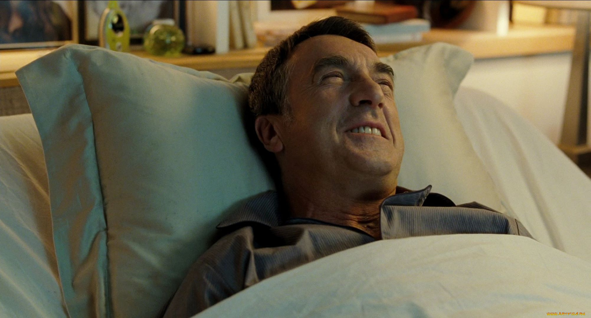 кино, фильмы, 1, 1, intouchables, человек, постель