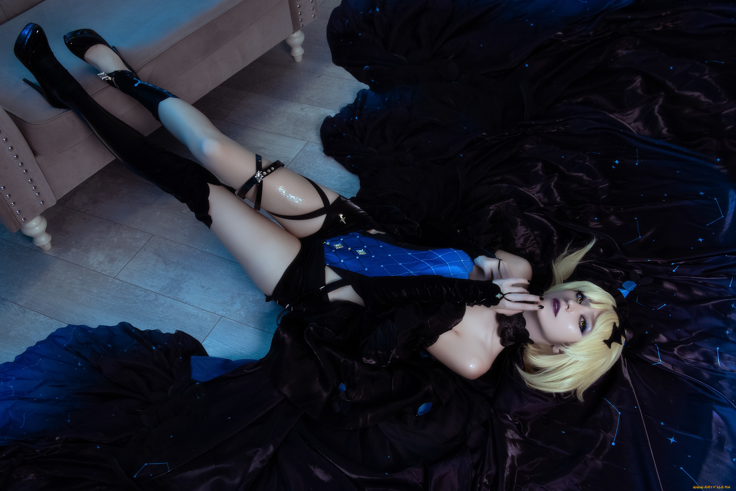 momo, cosplay, девушки, momo, девушка, женщина, блондинка, светловолосая, сексуальная, модель, звезда, позирует, разная, обувь, верхняя, стильная, одежда, нижнее, эротическое, бельё, трусы, лифчик, колготки, чулки, аксессуары, макияж, и, множество, элементов, на, фотографии