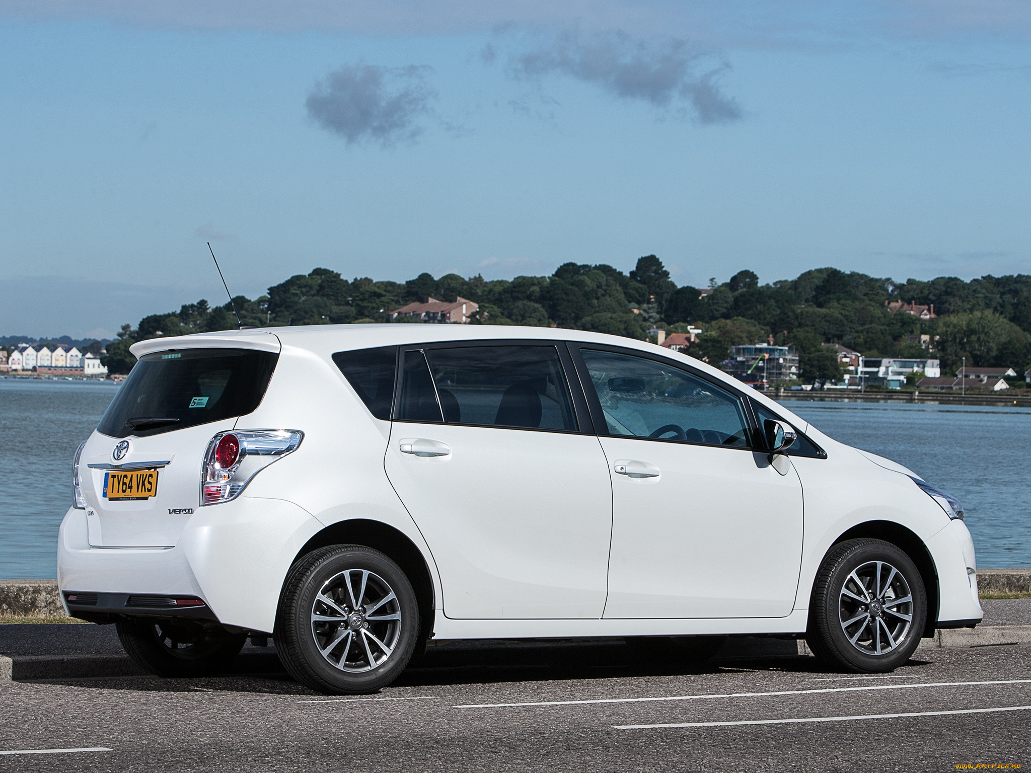 автомобили, toyota, светлый, 2013г, uk-spec, verso