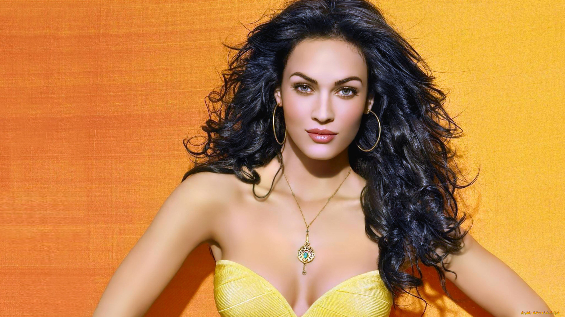 девушки, megan, fox, декольте, серьги, кулон, брюнетка, актриса