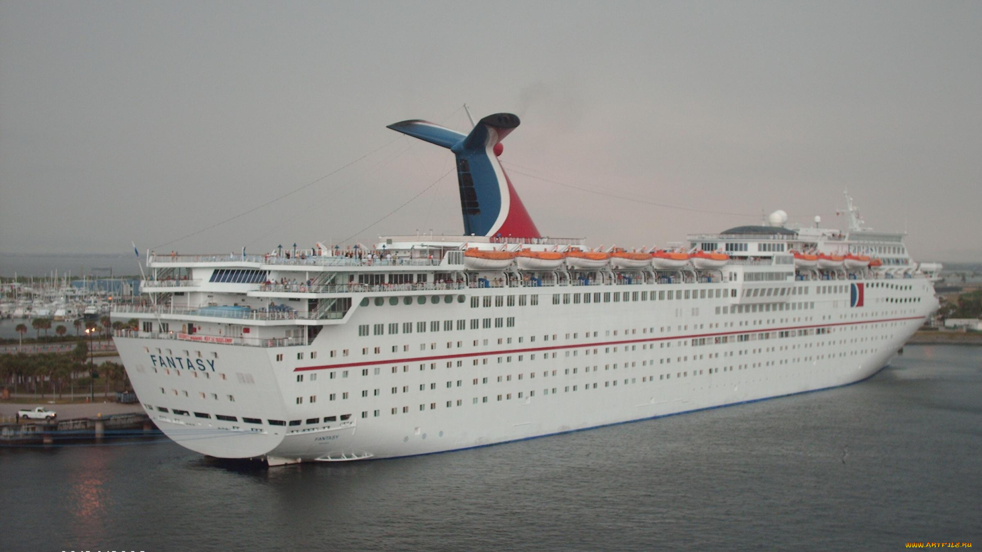 корабли, лайнеры