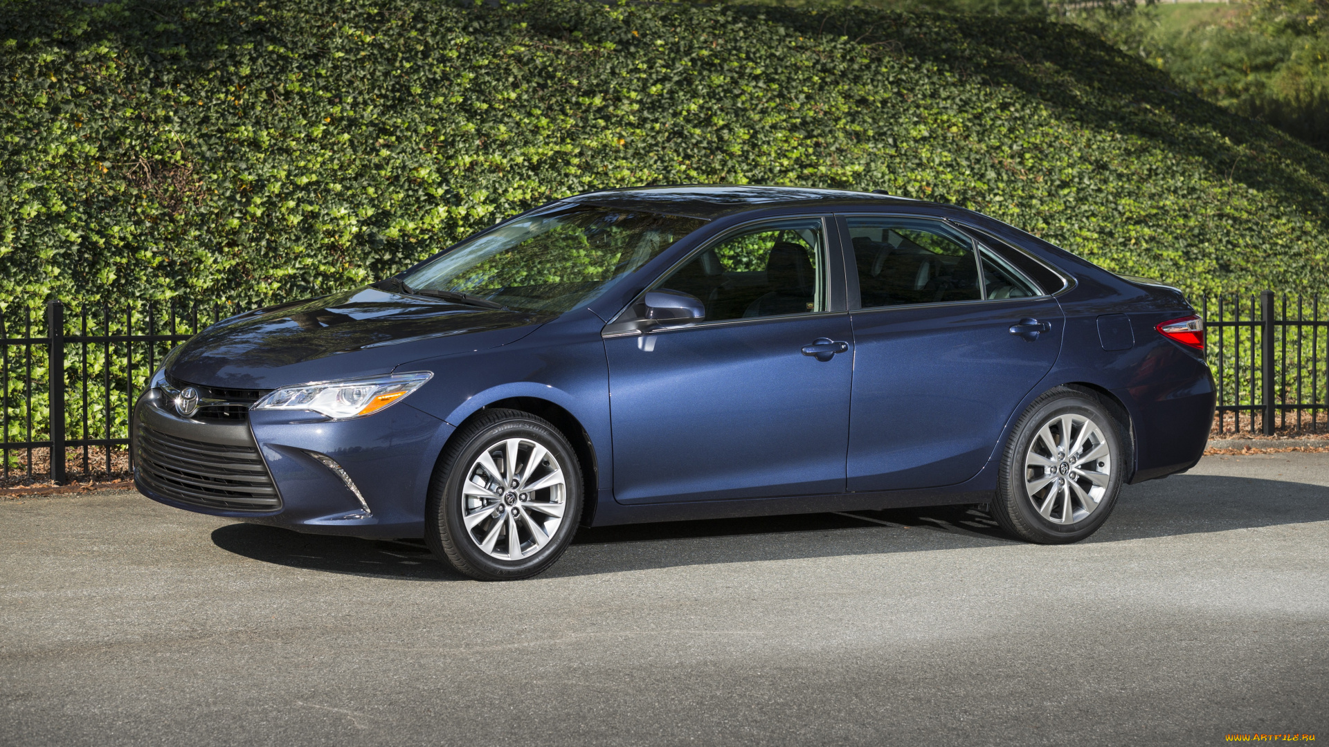 автомобили, toyota, 2015, г, camry, xle, синий