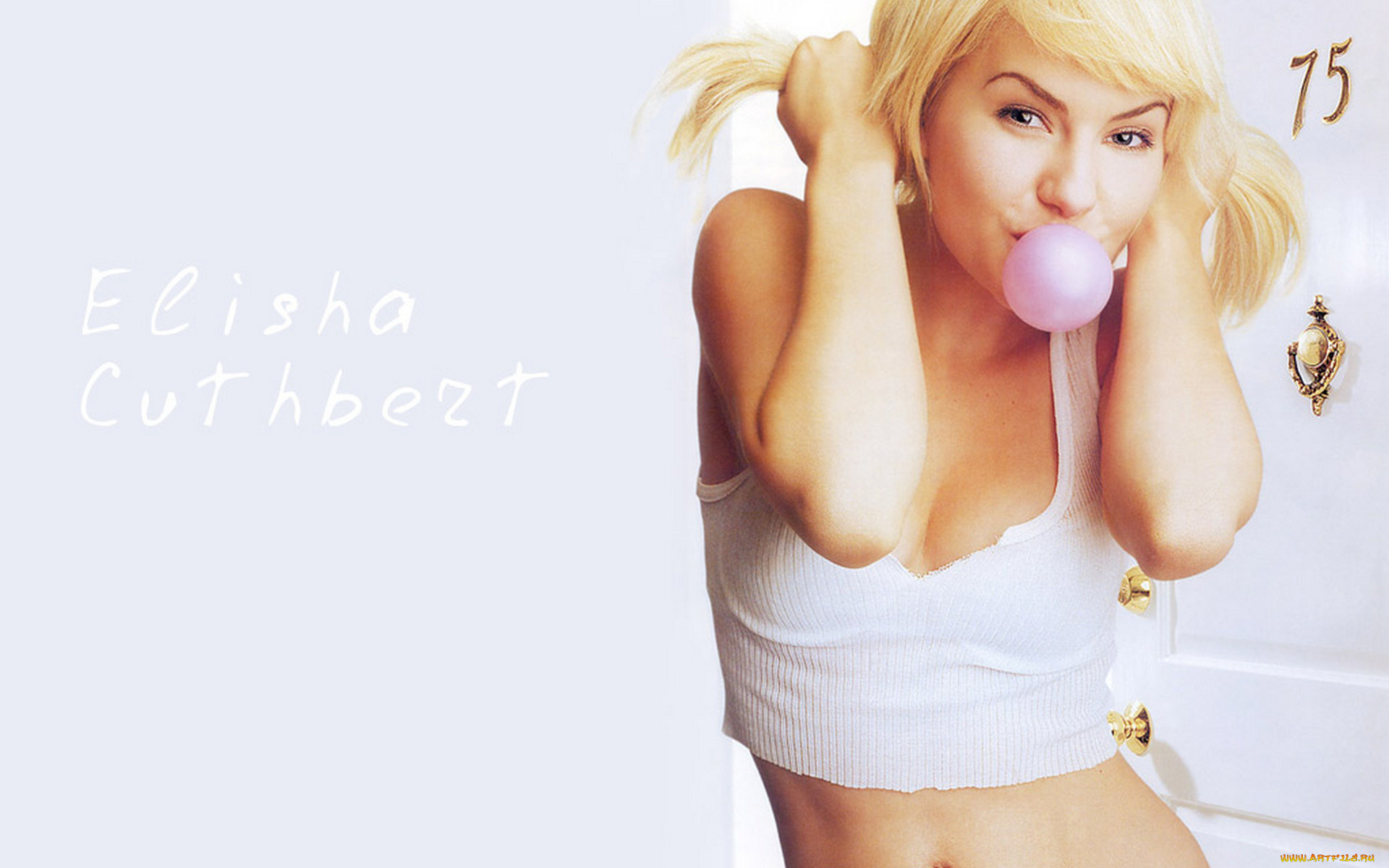 девушки, elisha, cuthbert, блондинка, хвостики, топ, пузырь, жвачка