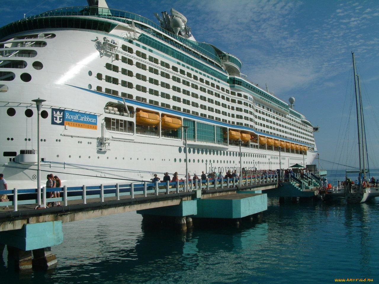 корабли, лайнеры