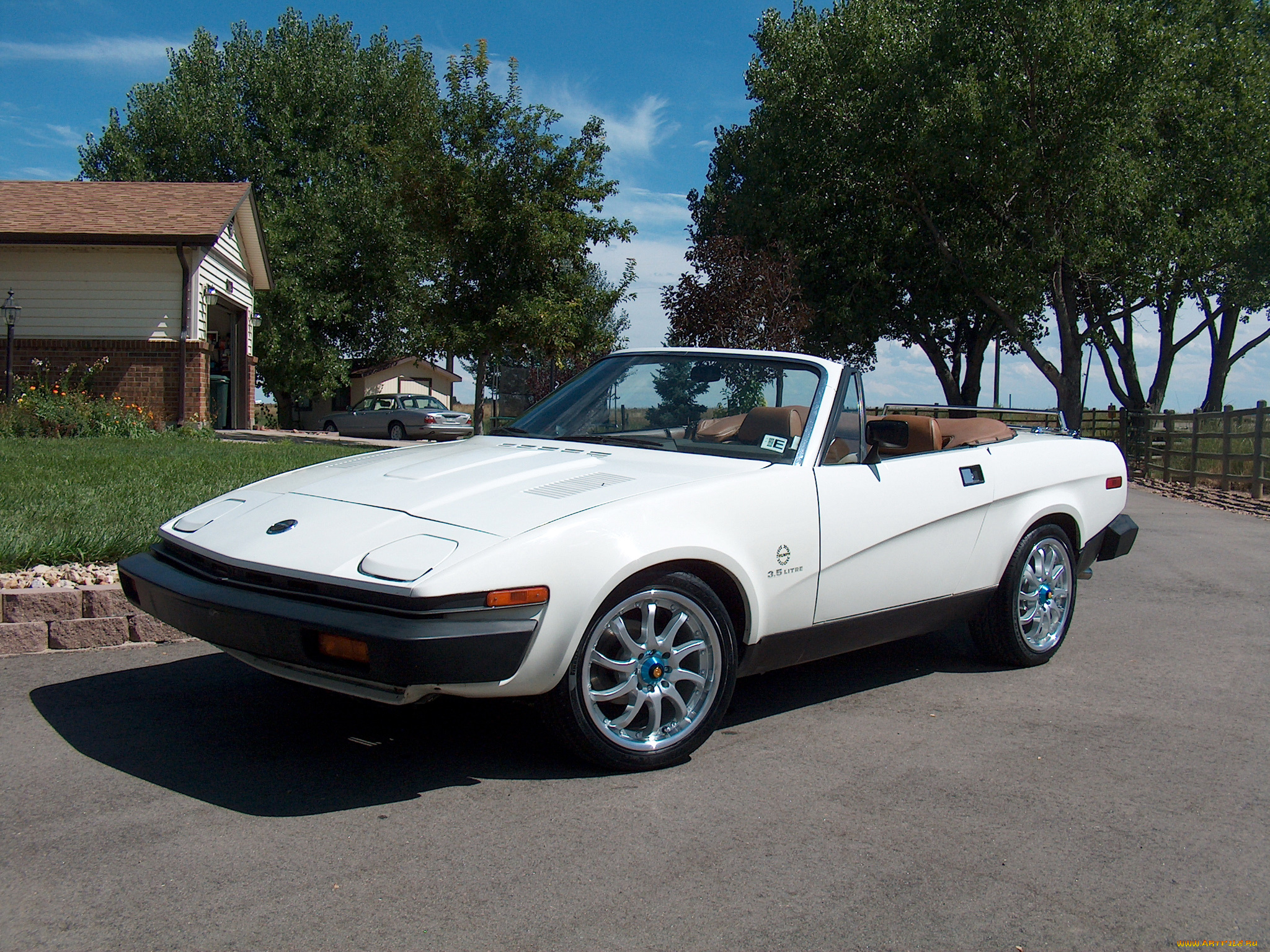 автомобили, triumph